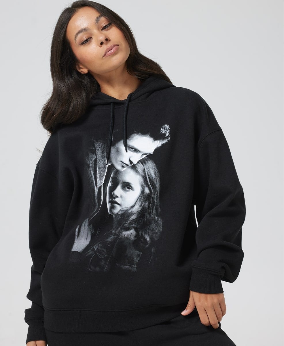 Roll Into the Weekend Wearing These Hoodies & Sweats