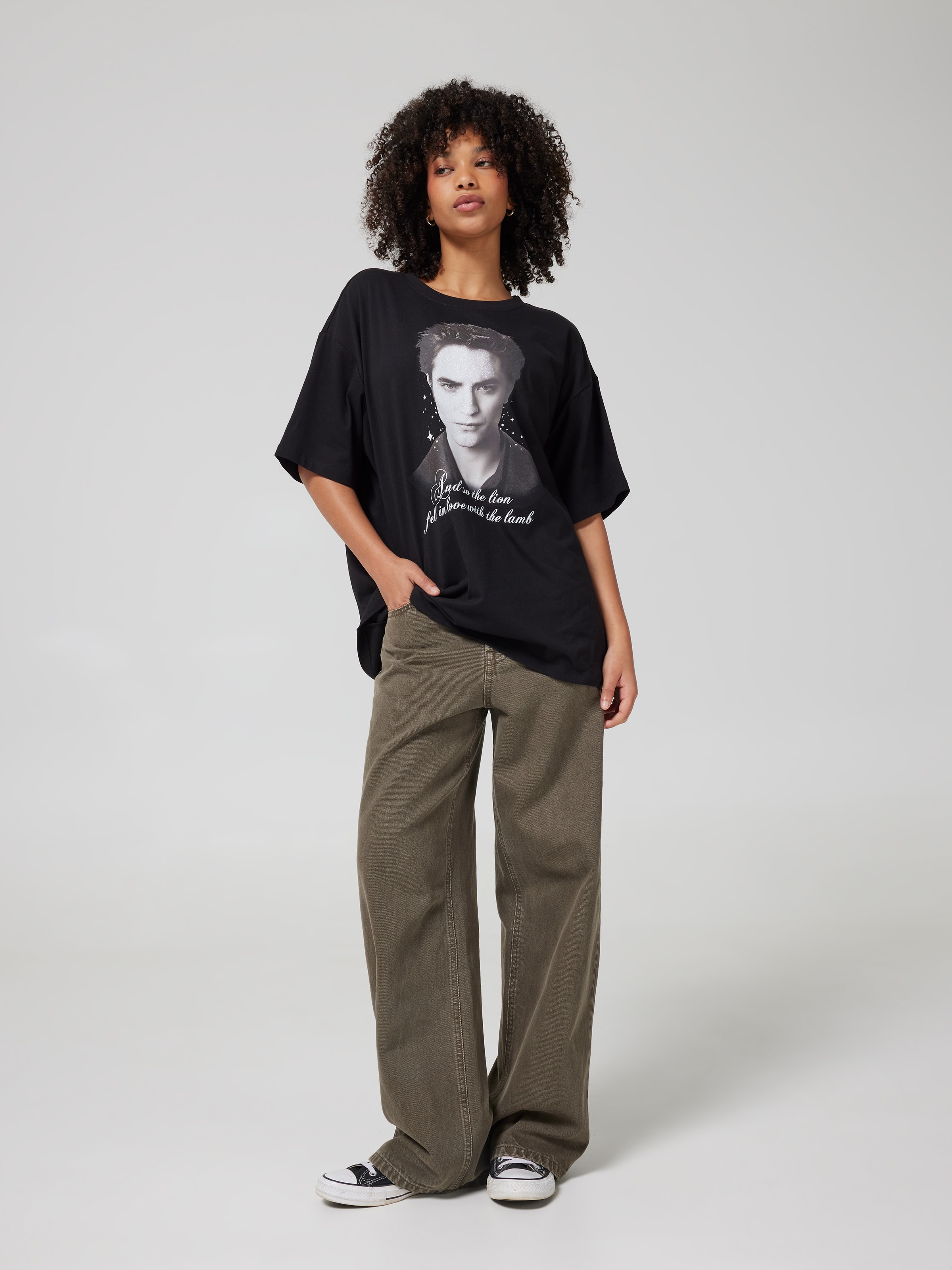 W Twilight Lion & Lamb Os Tee