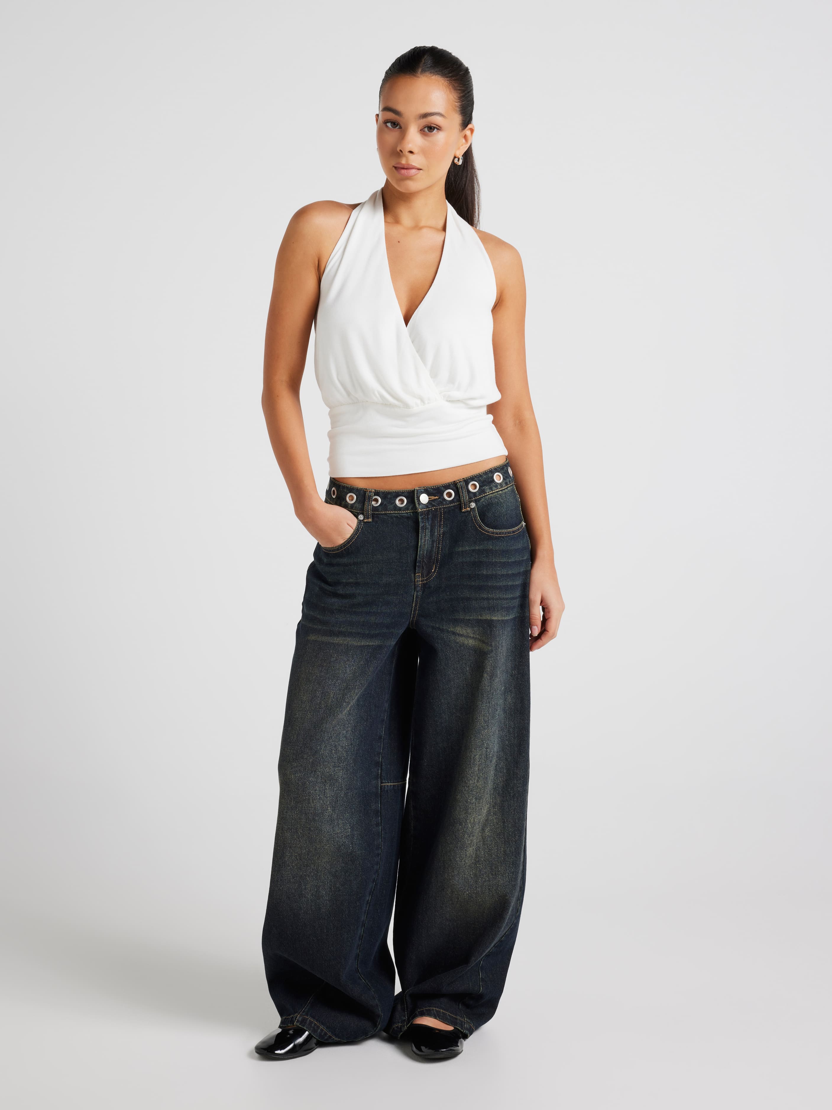 Wide Band Halter