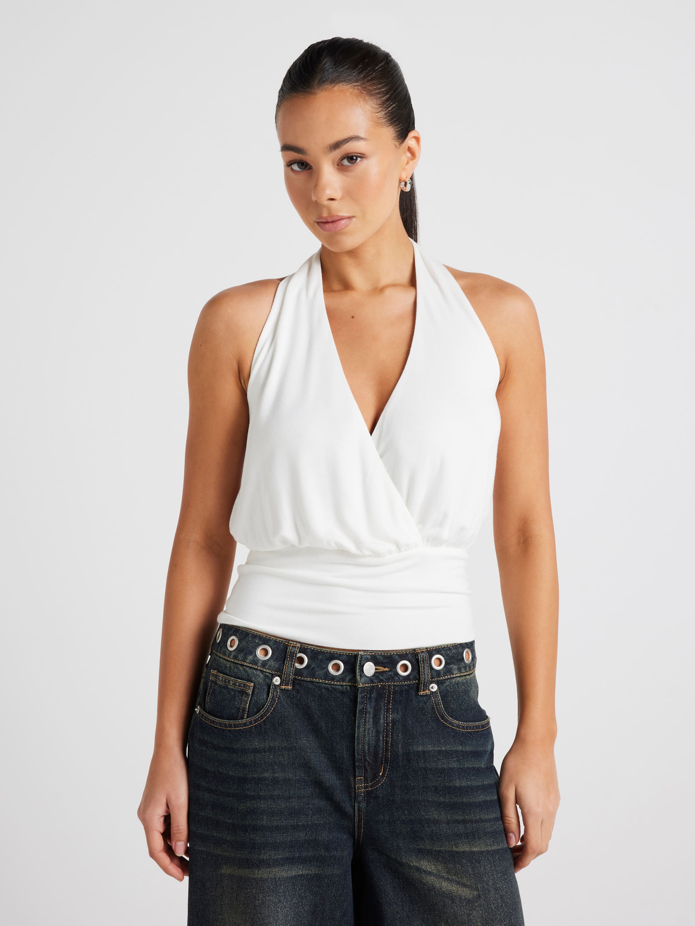 Wide Band Halter