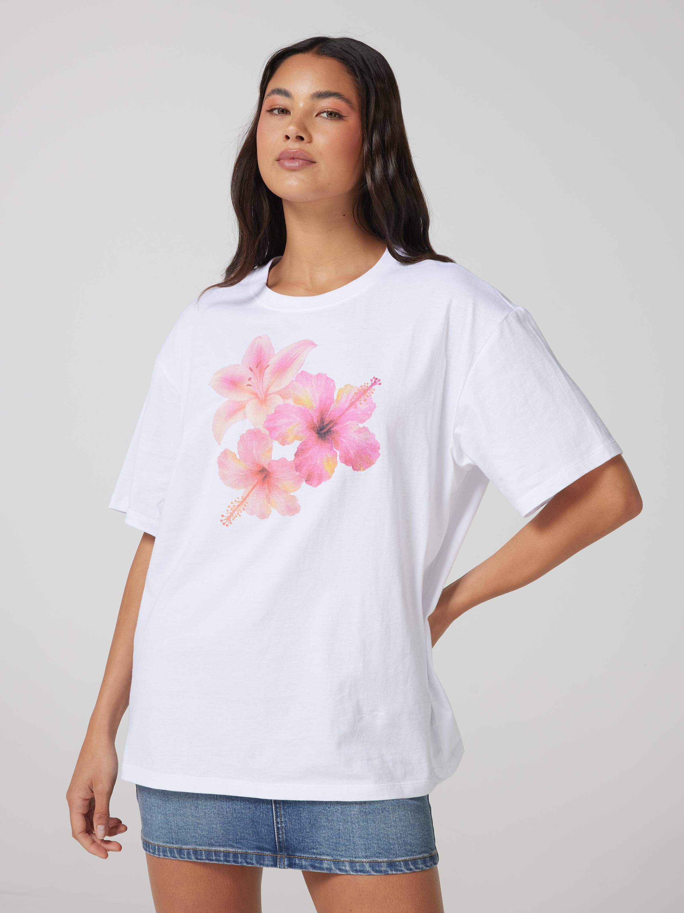 Hibiscus Oversized Tee