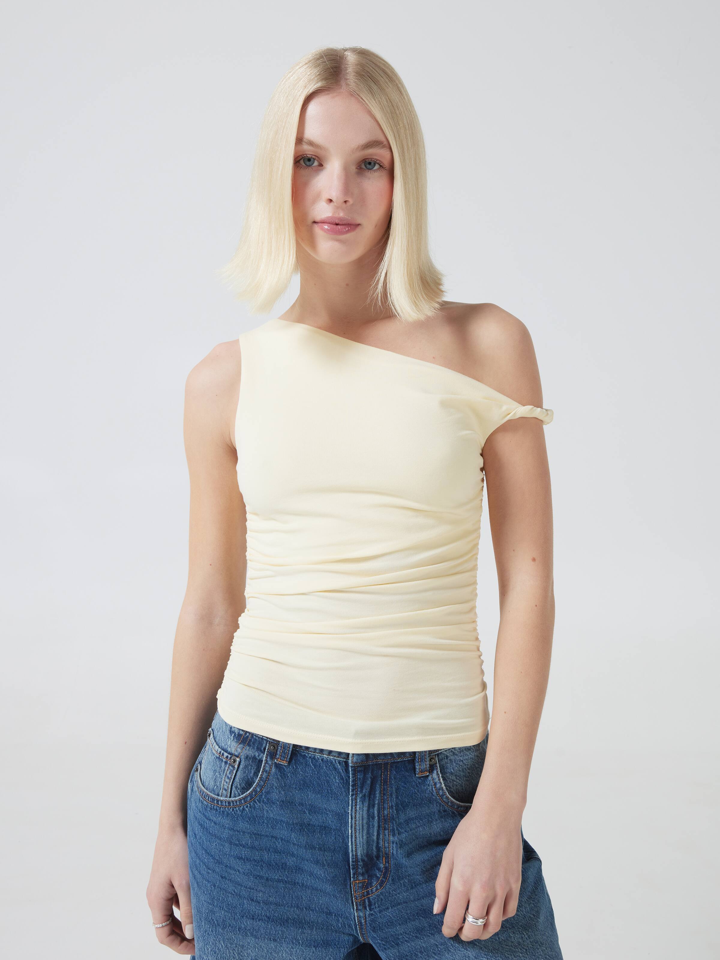 Asymmetrical Top