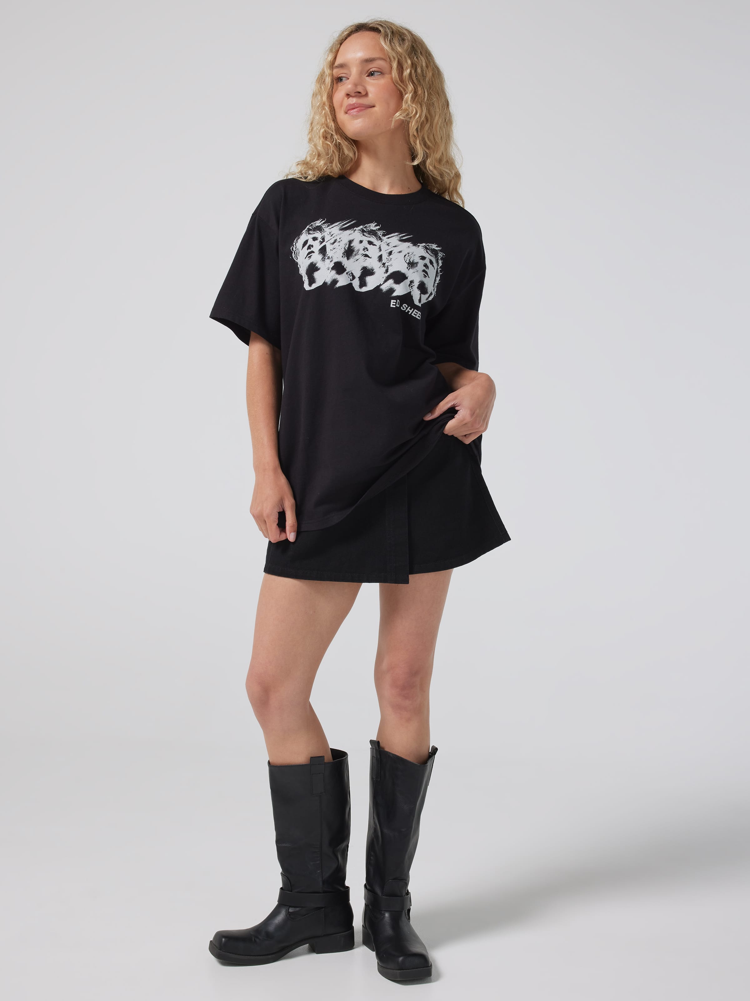 Music Ed Sheeran Logo Oversized Tee