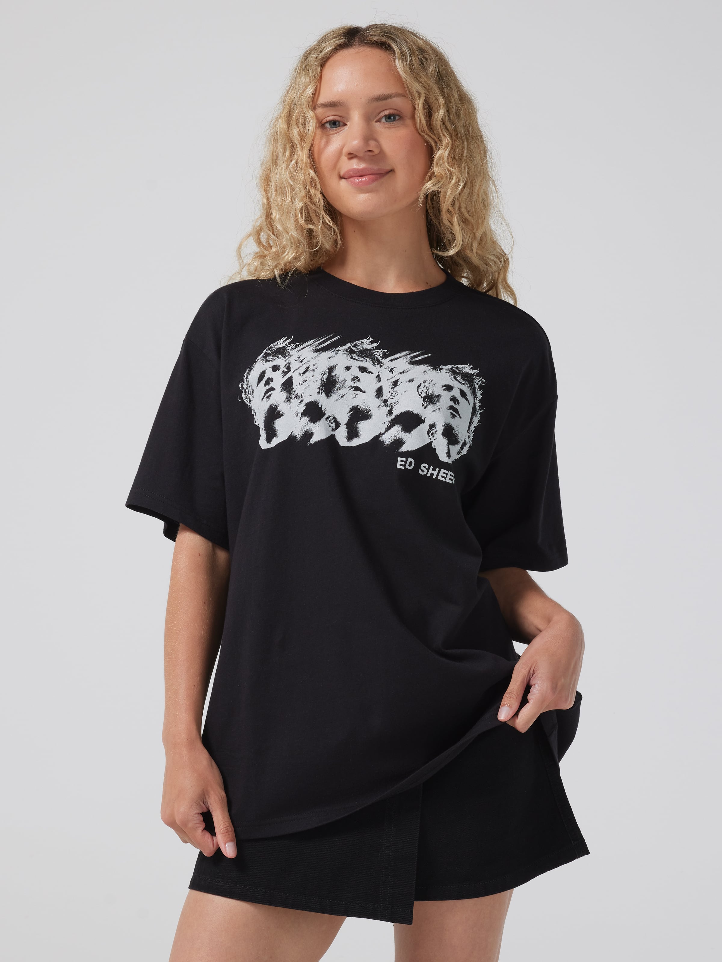 Music Ed Sheeran Logo Oversized Tee