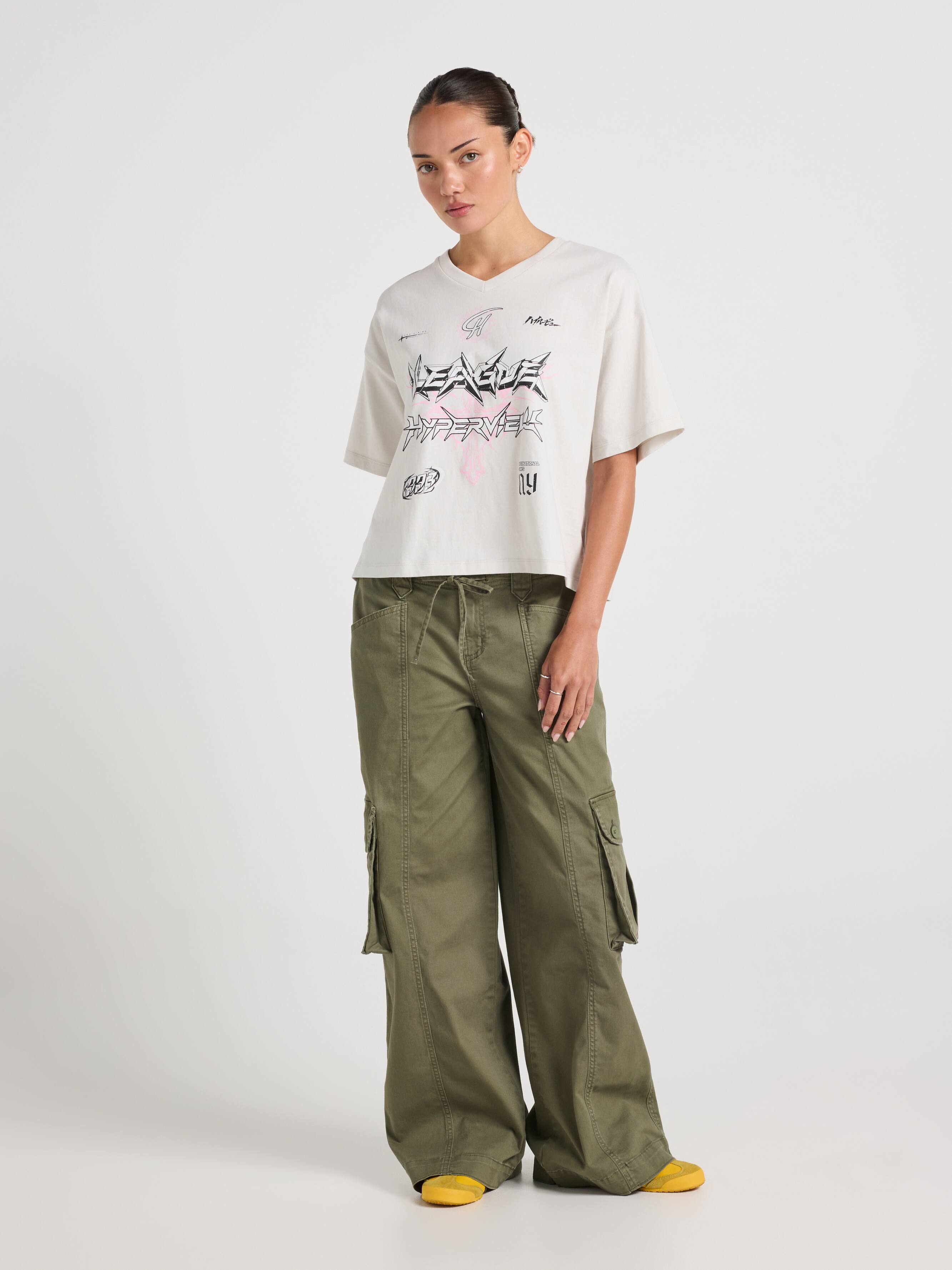 Hyperview Logo V Neck Boxy Tee