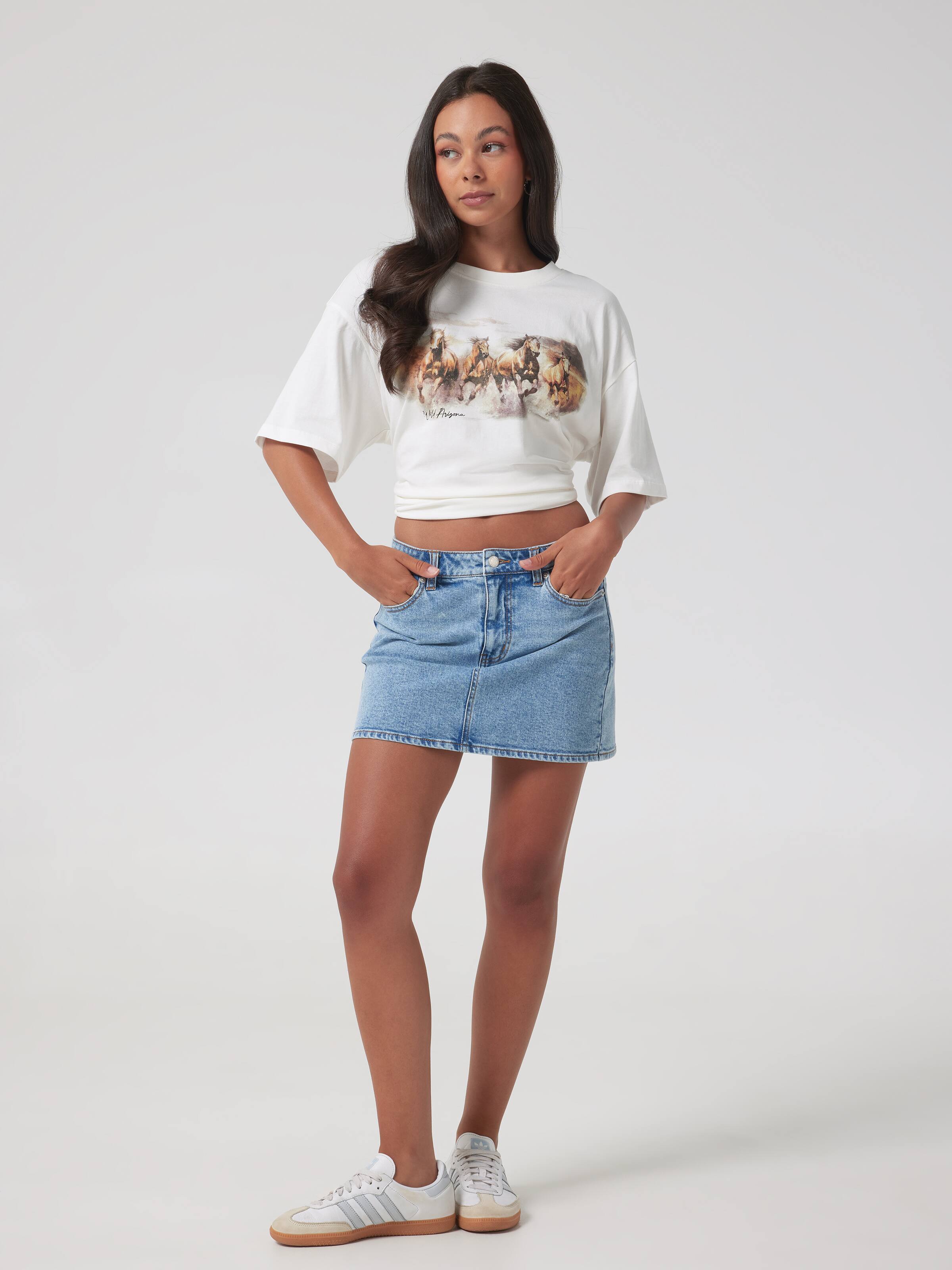 Horses Oversized Tee