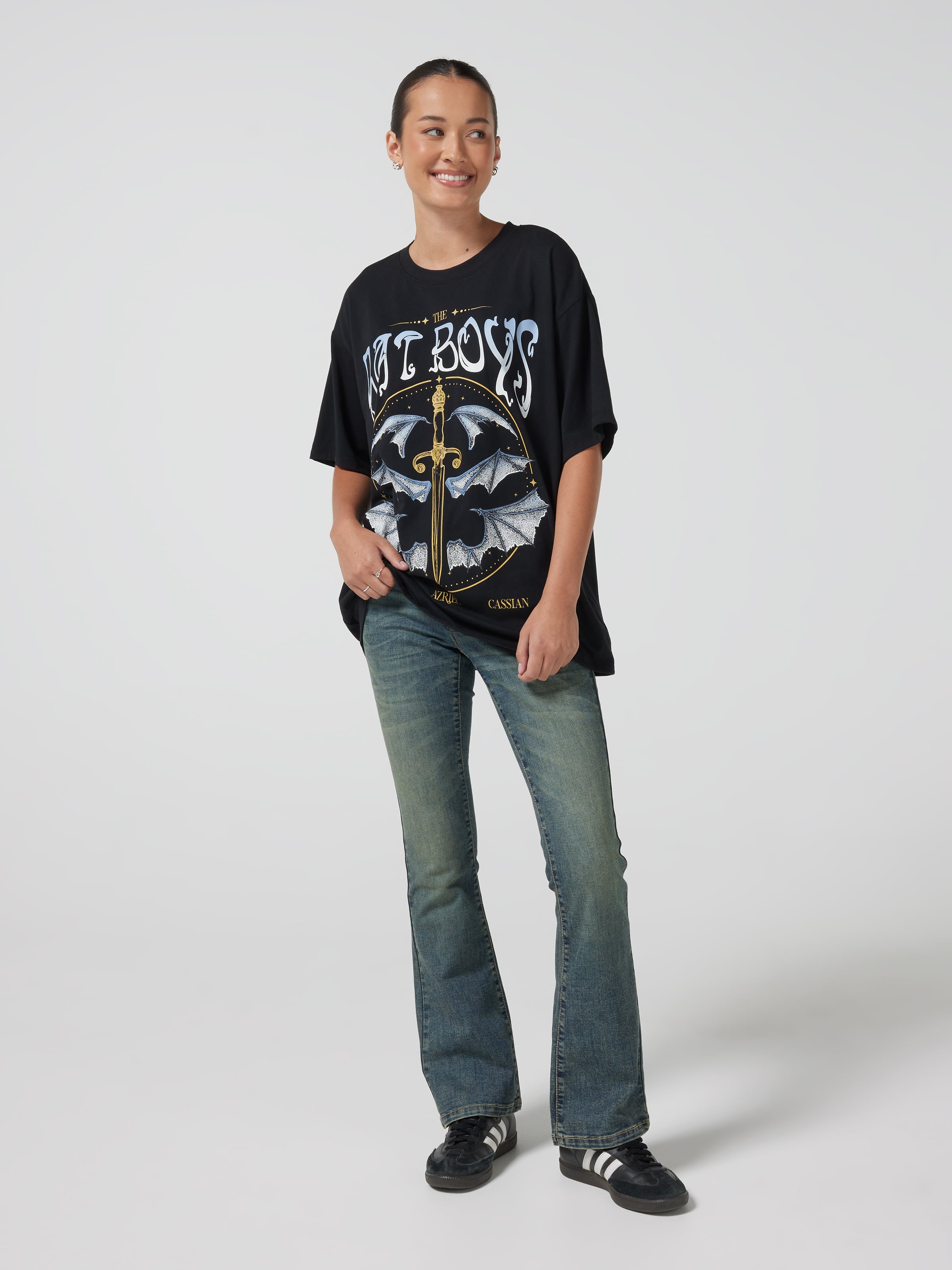 A Court Of Thorns & Roses Bat Boys Oversized Tee