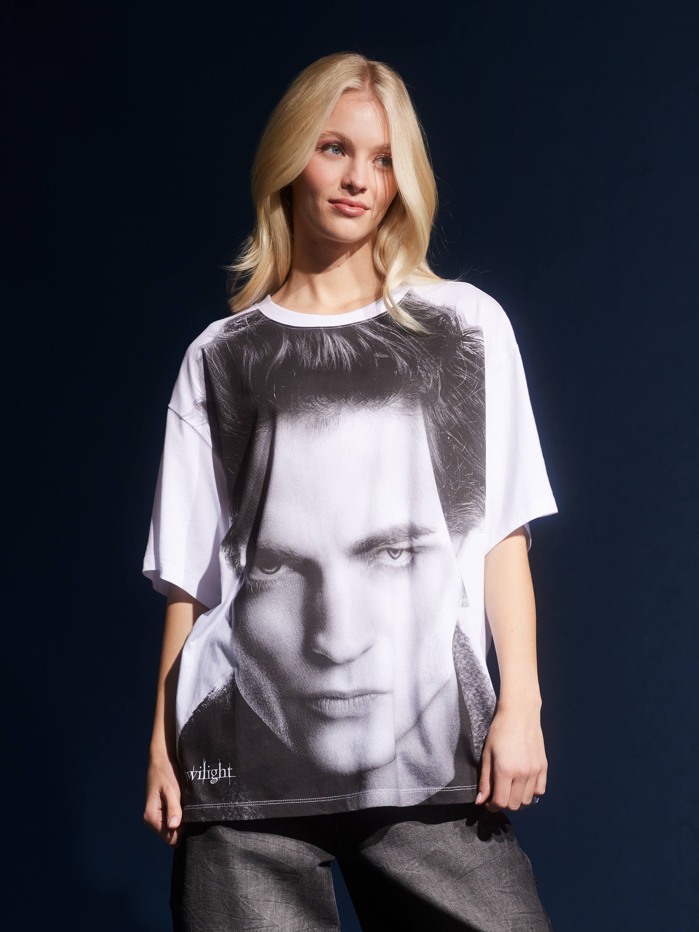 Twilight Edward Face Oversized Tee