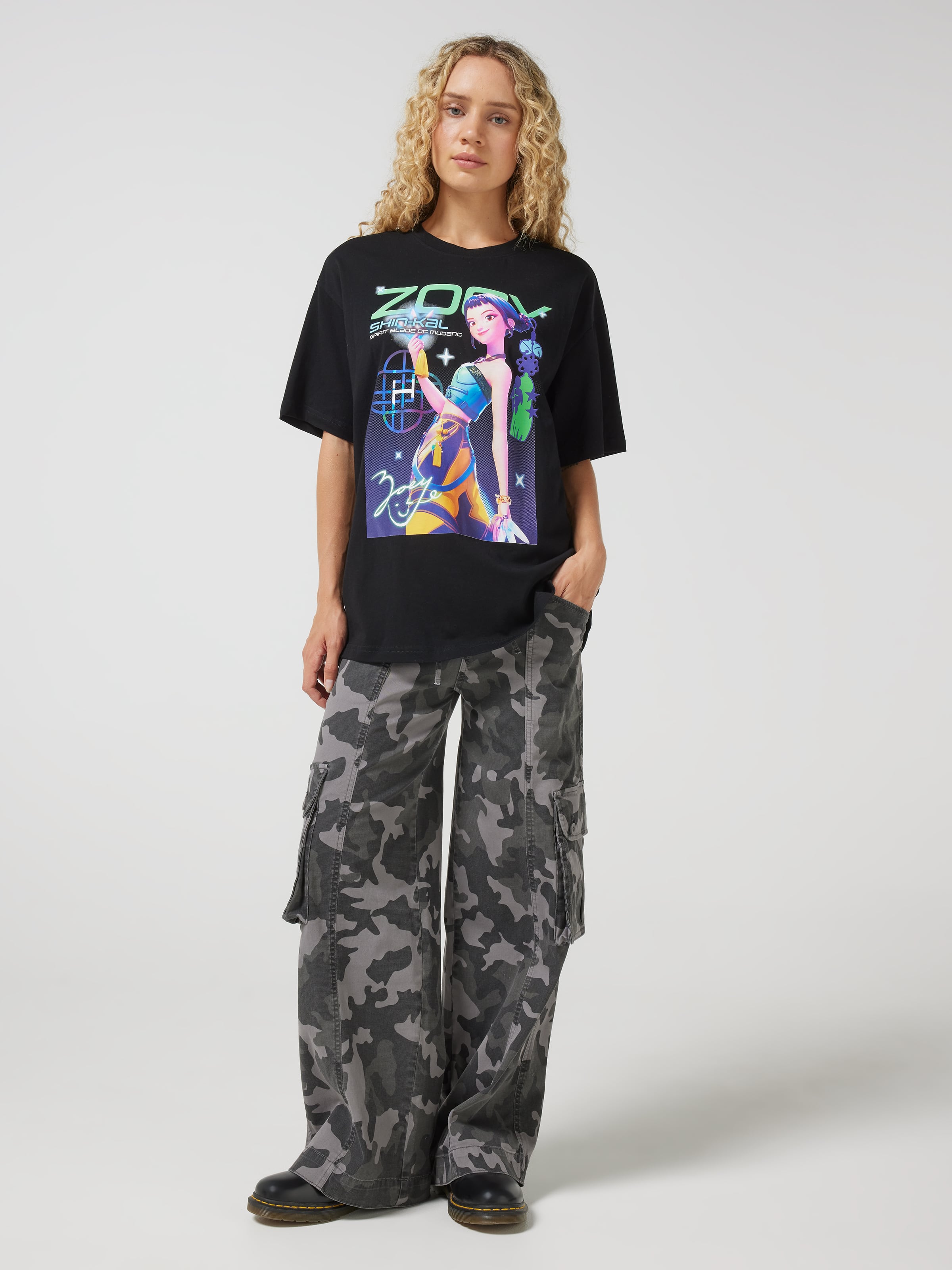 Kpop Zoey Oversized Tee