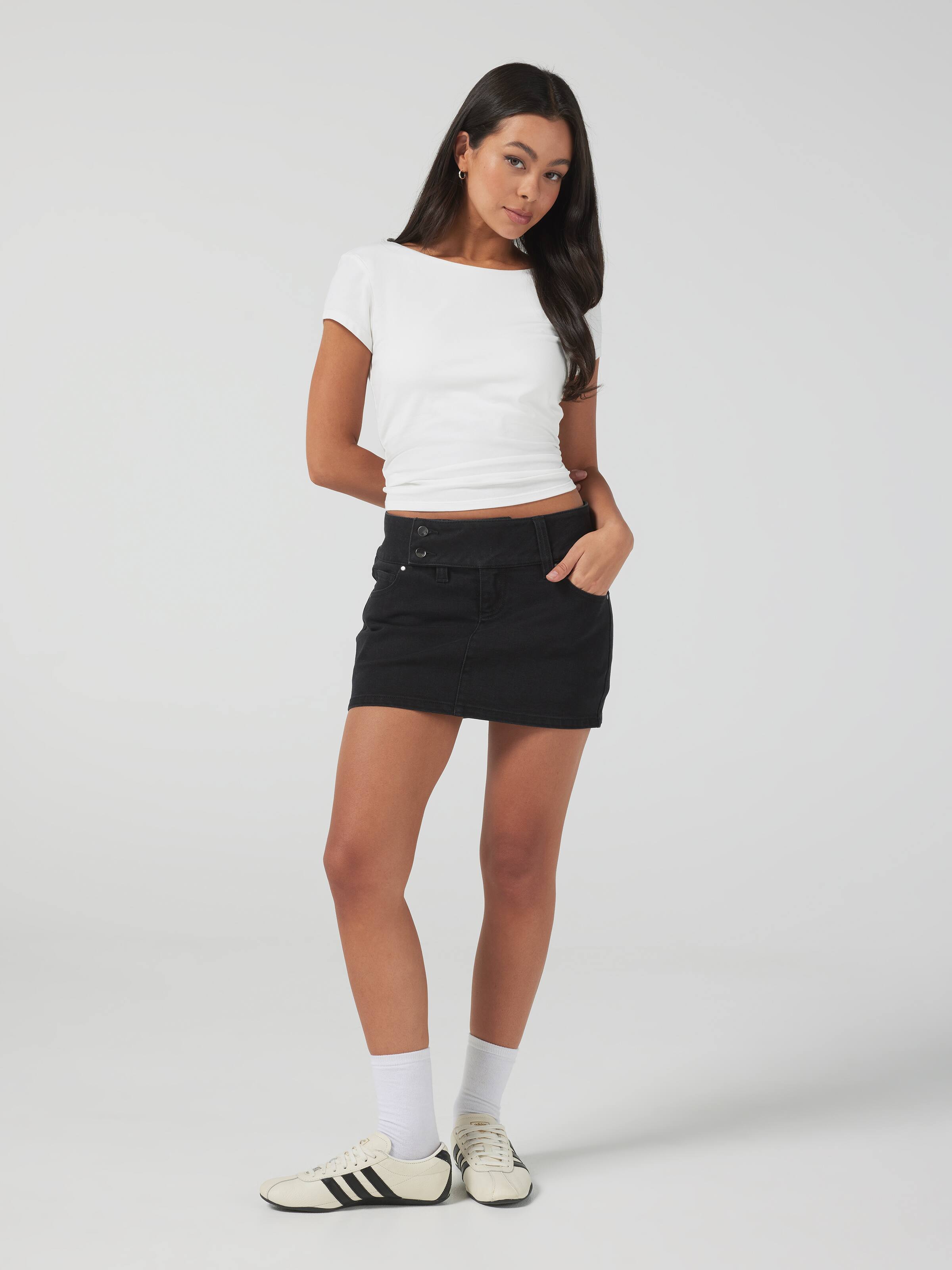 Backless Capsleeve Top