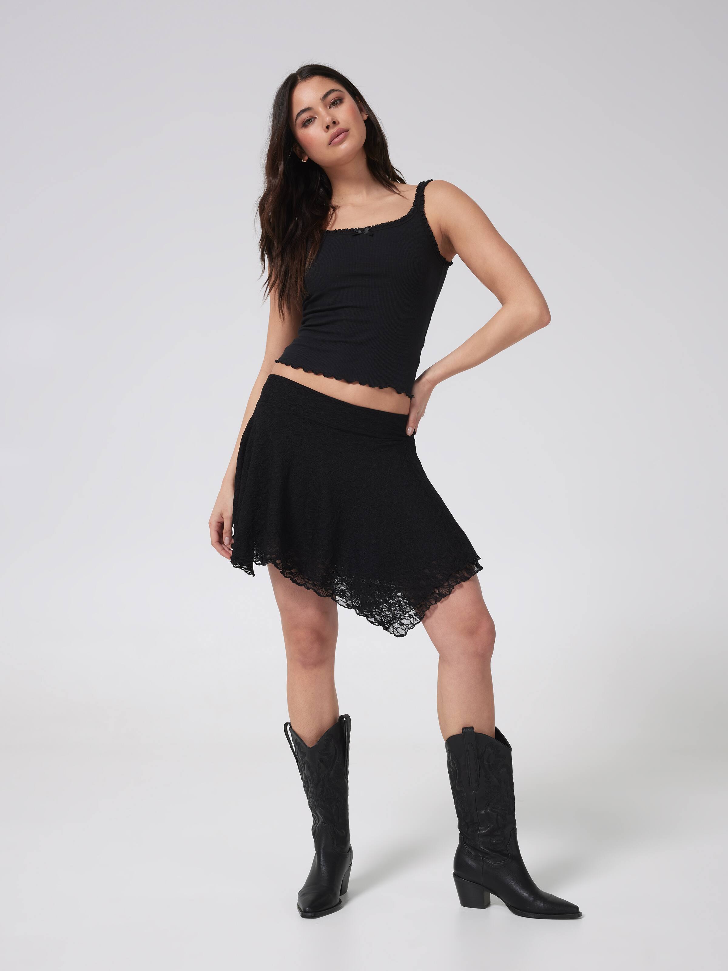 Crochet Trim Rib Cami