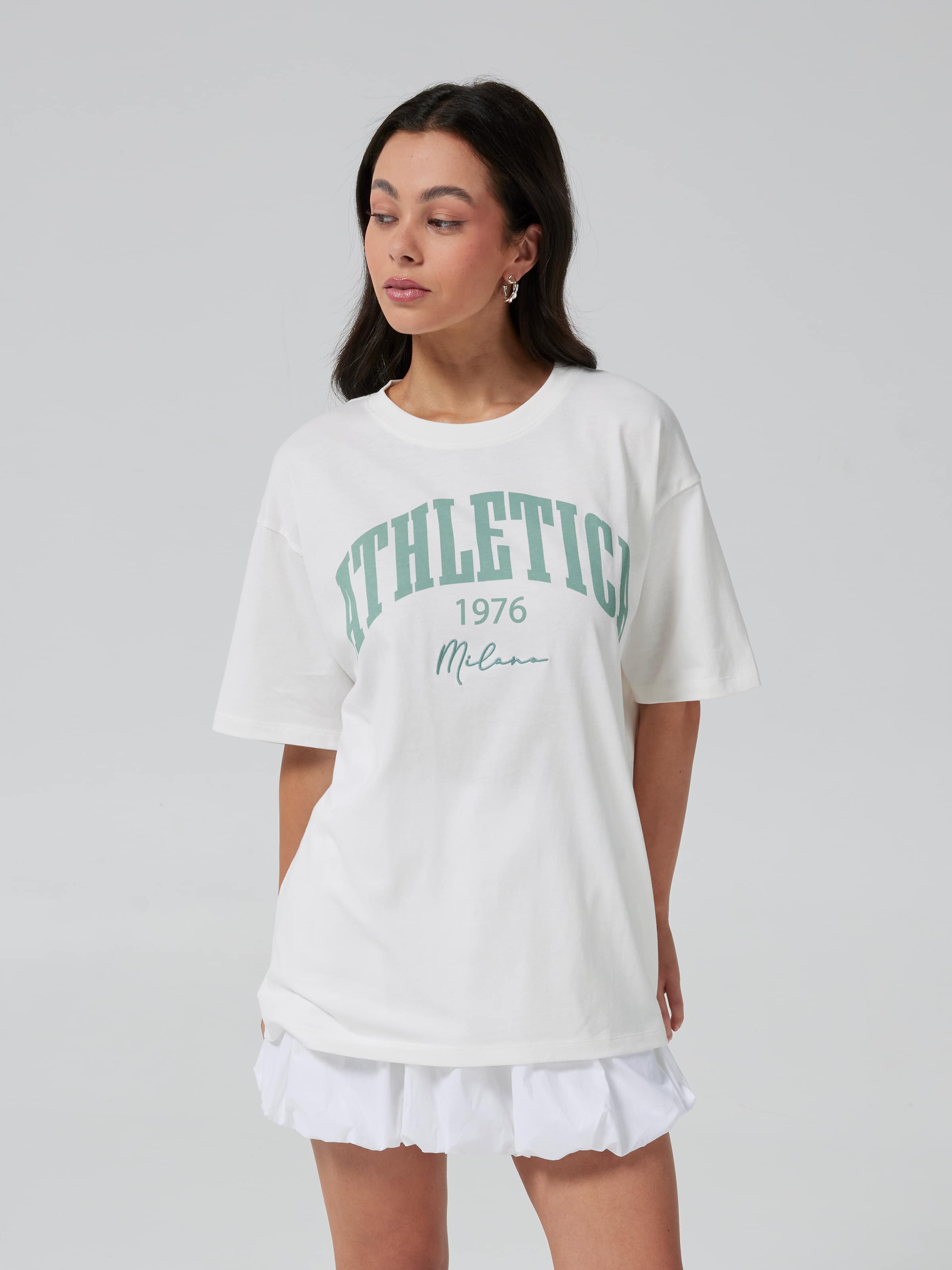 Althletica Oversized Tee