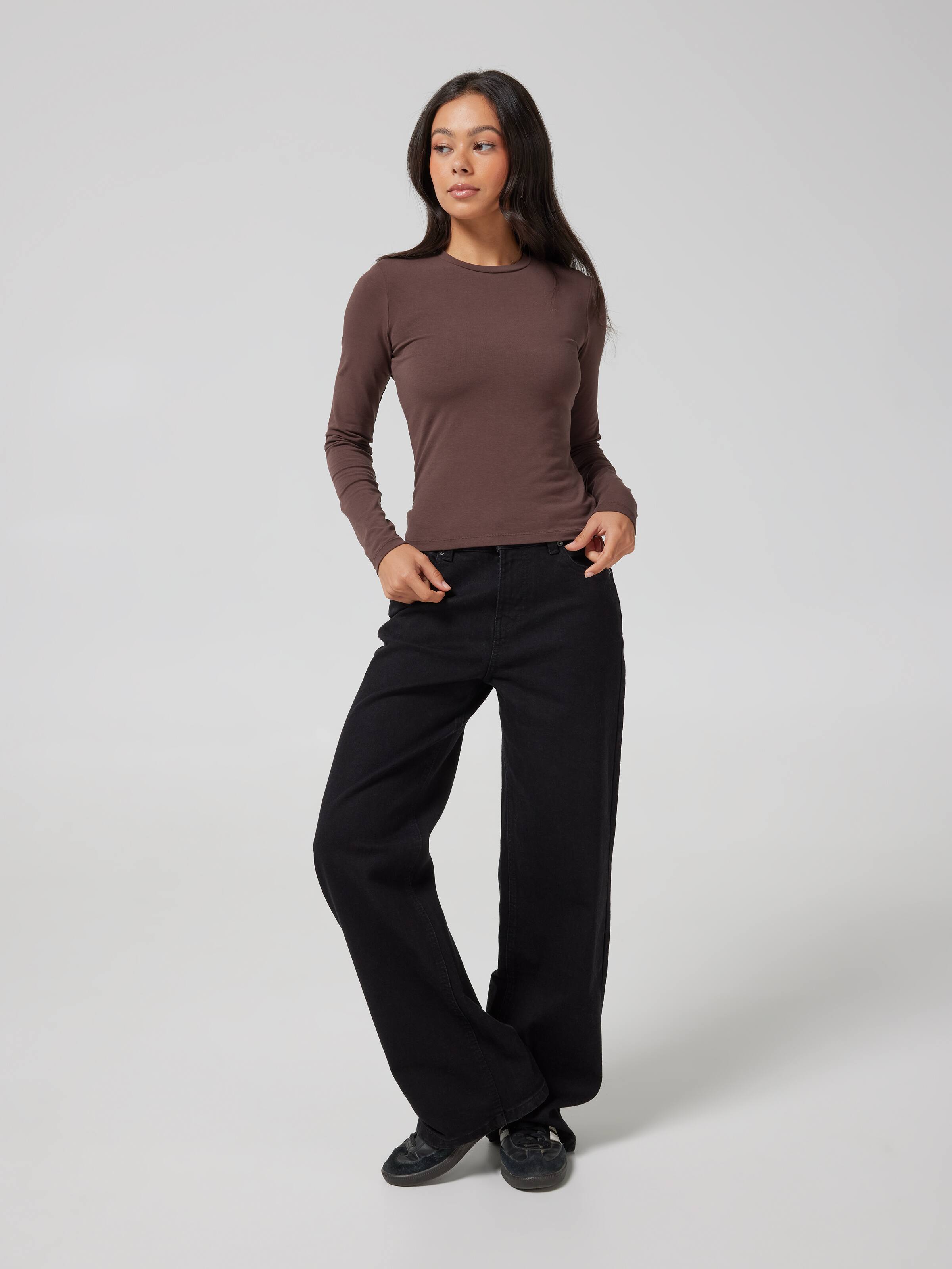 Long Sleeve Fitted Tee
