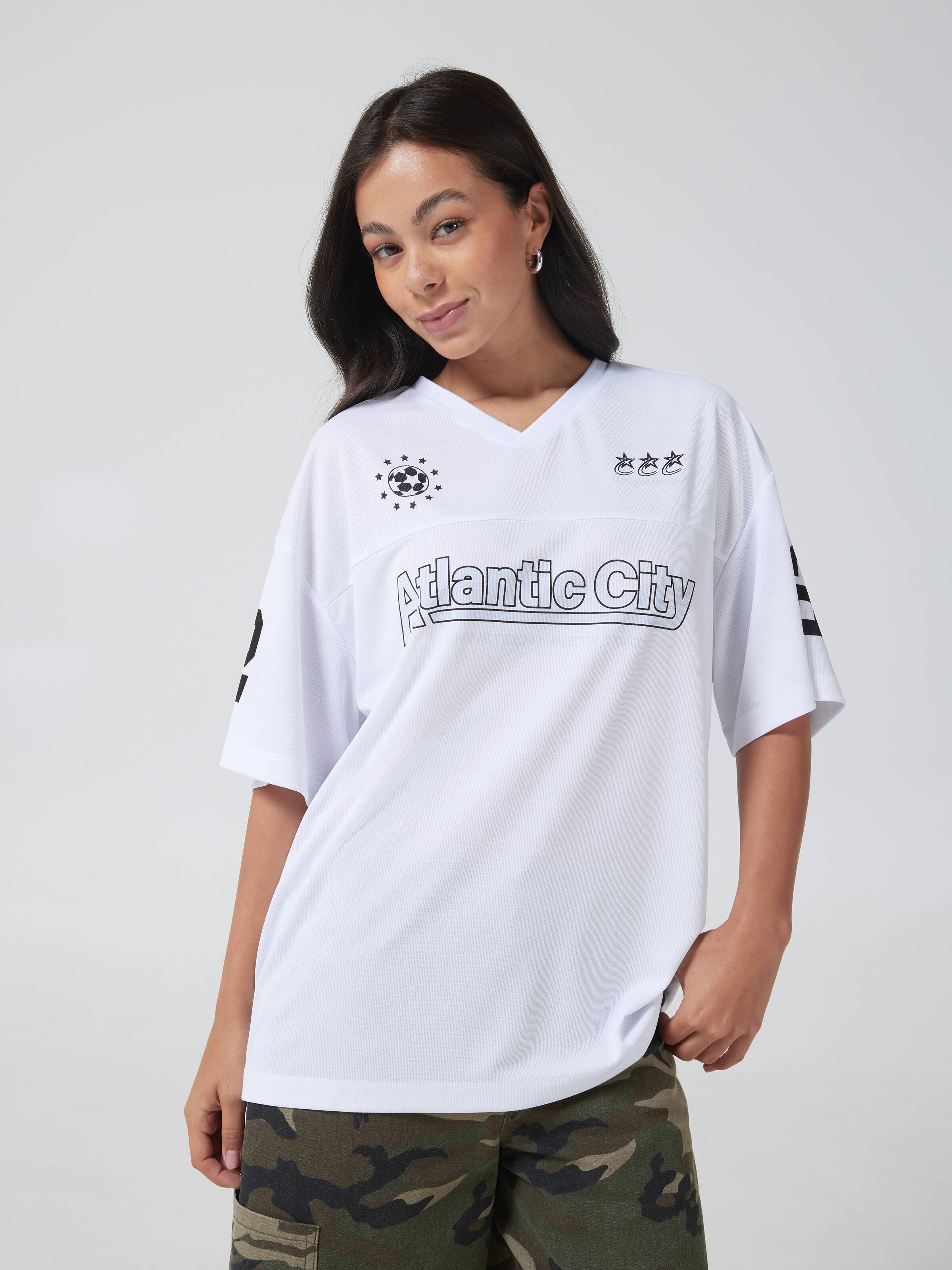 Established V Neck Jersey