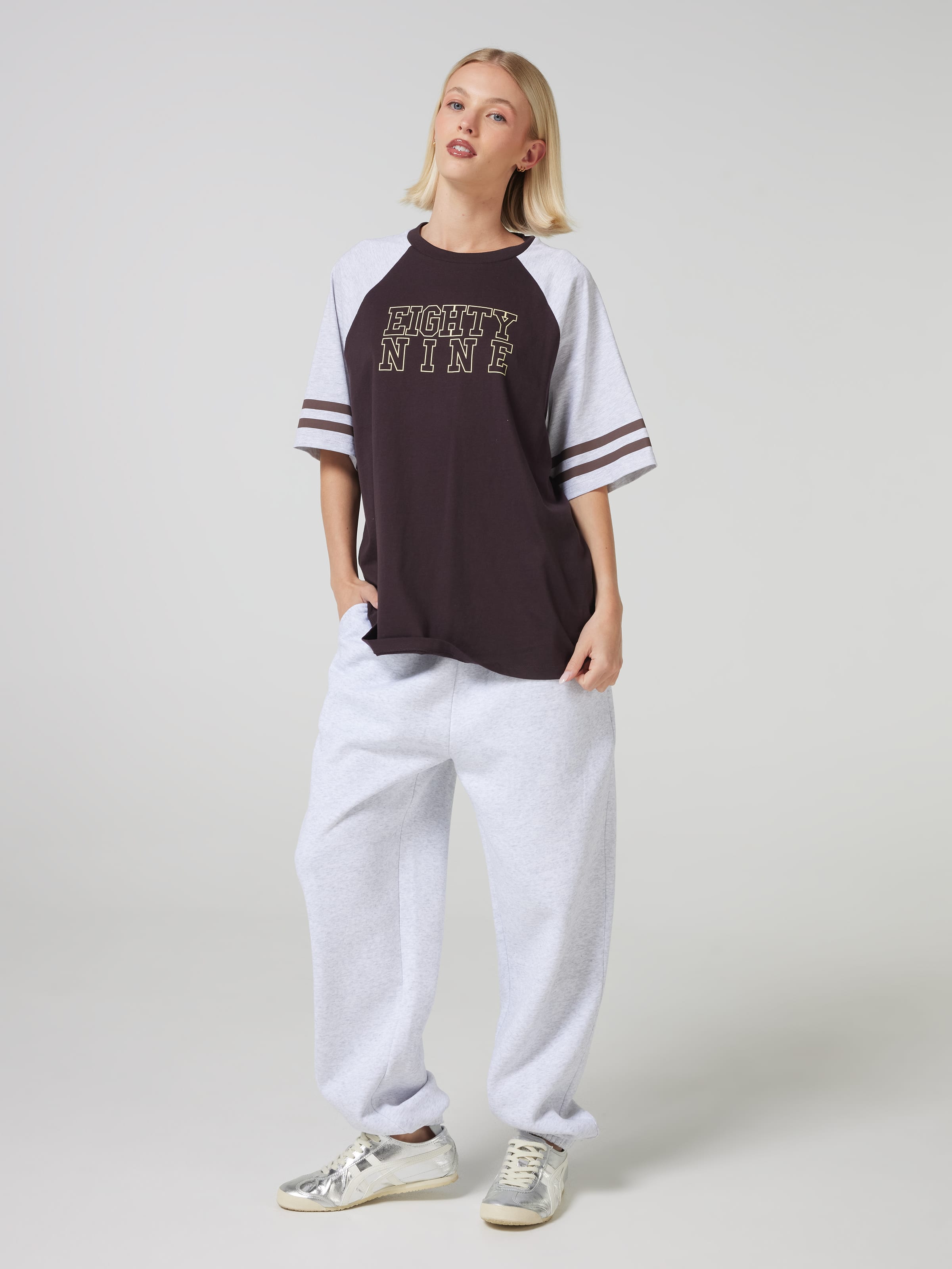 Refresh 89 Oversized Raglan Tee