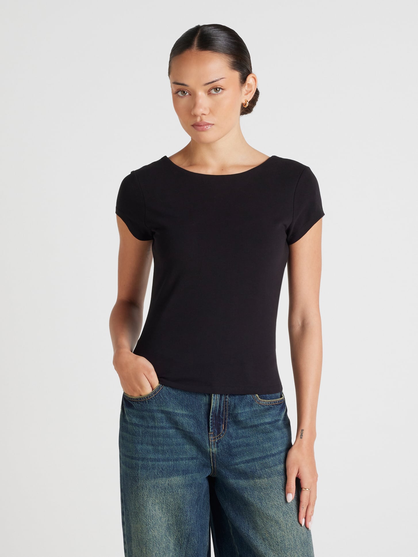 Hyperview Low Back Top
