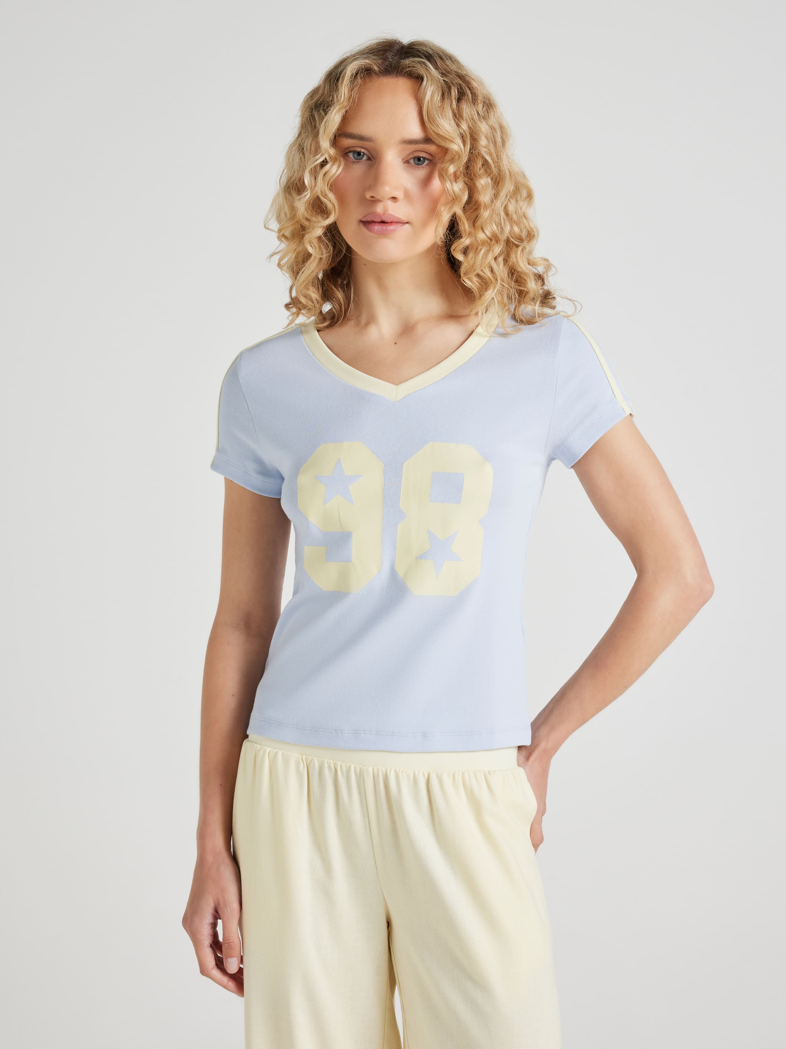 98 Stars Sport V Neck Baby Tee