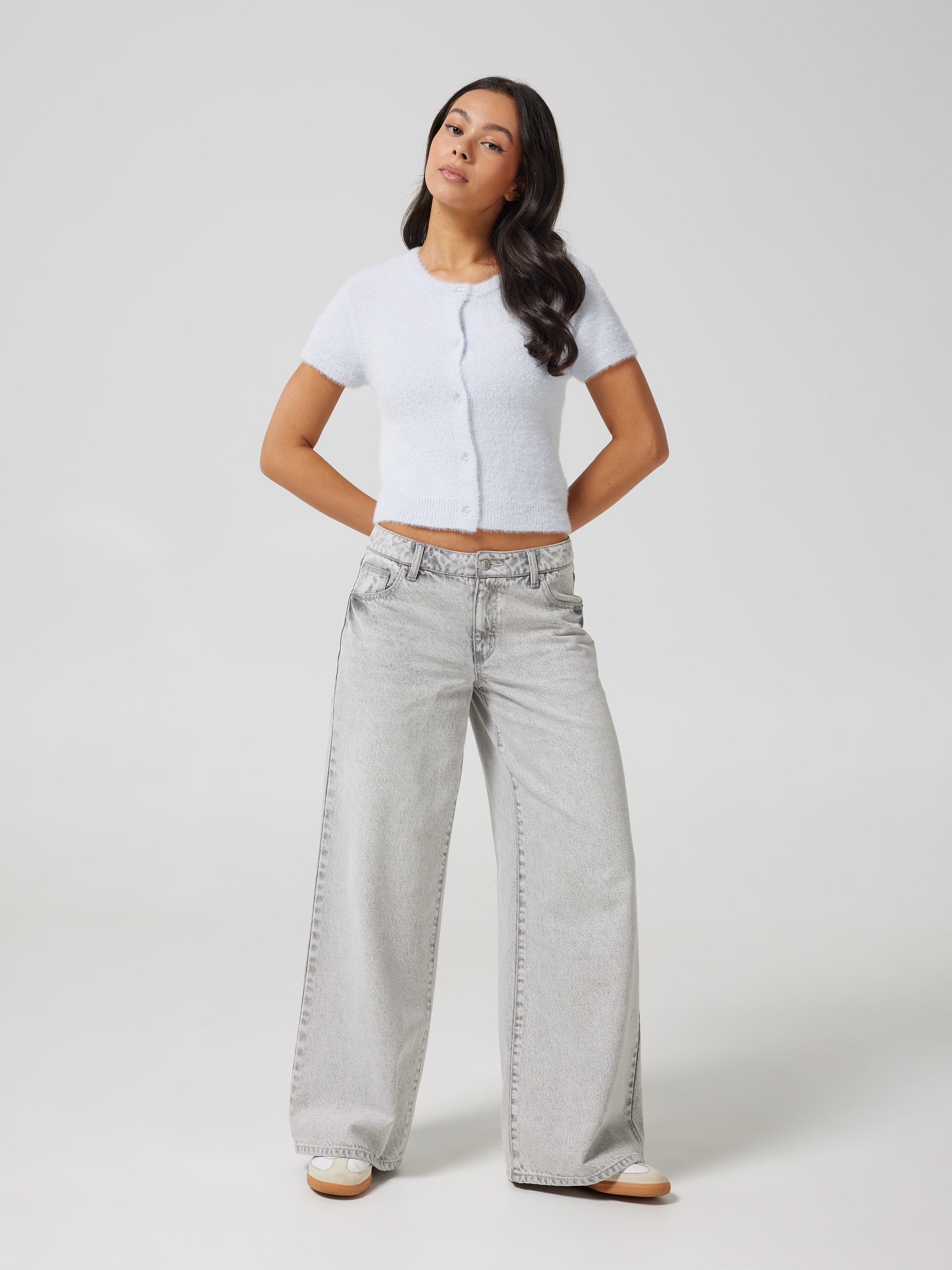 Annabelle Short Sleeve Fluffy Cardi