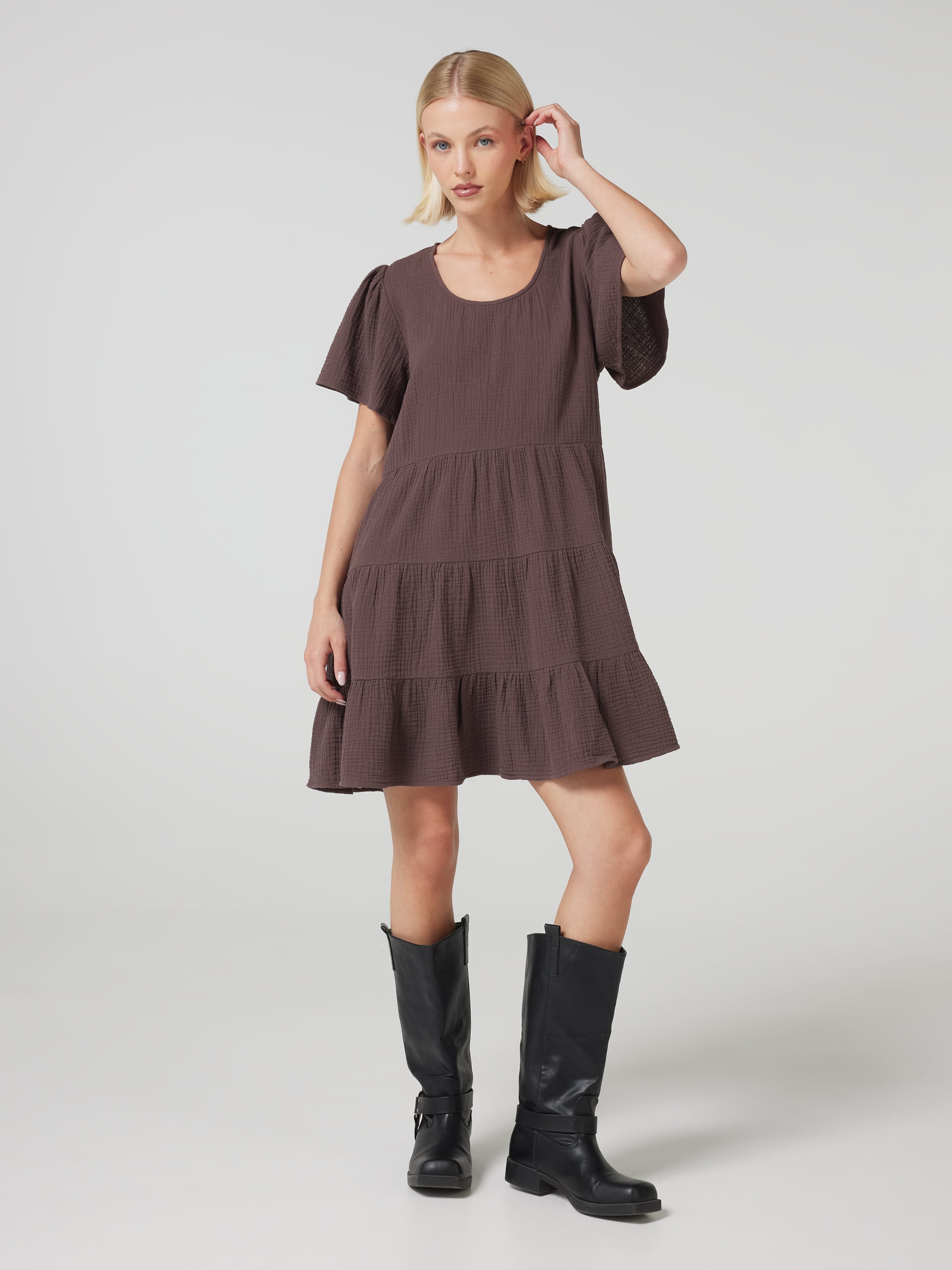 Shyloh Tiered Mini Dress