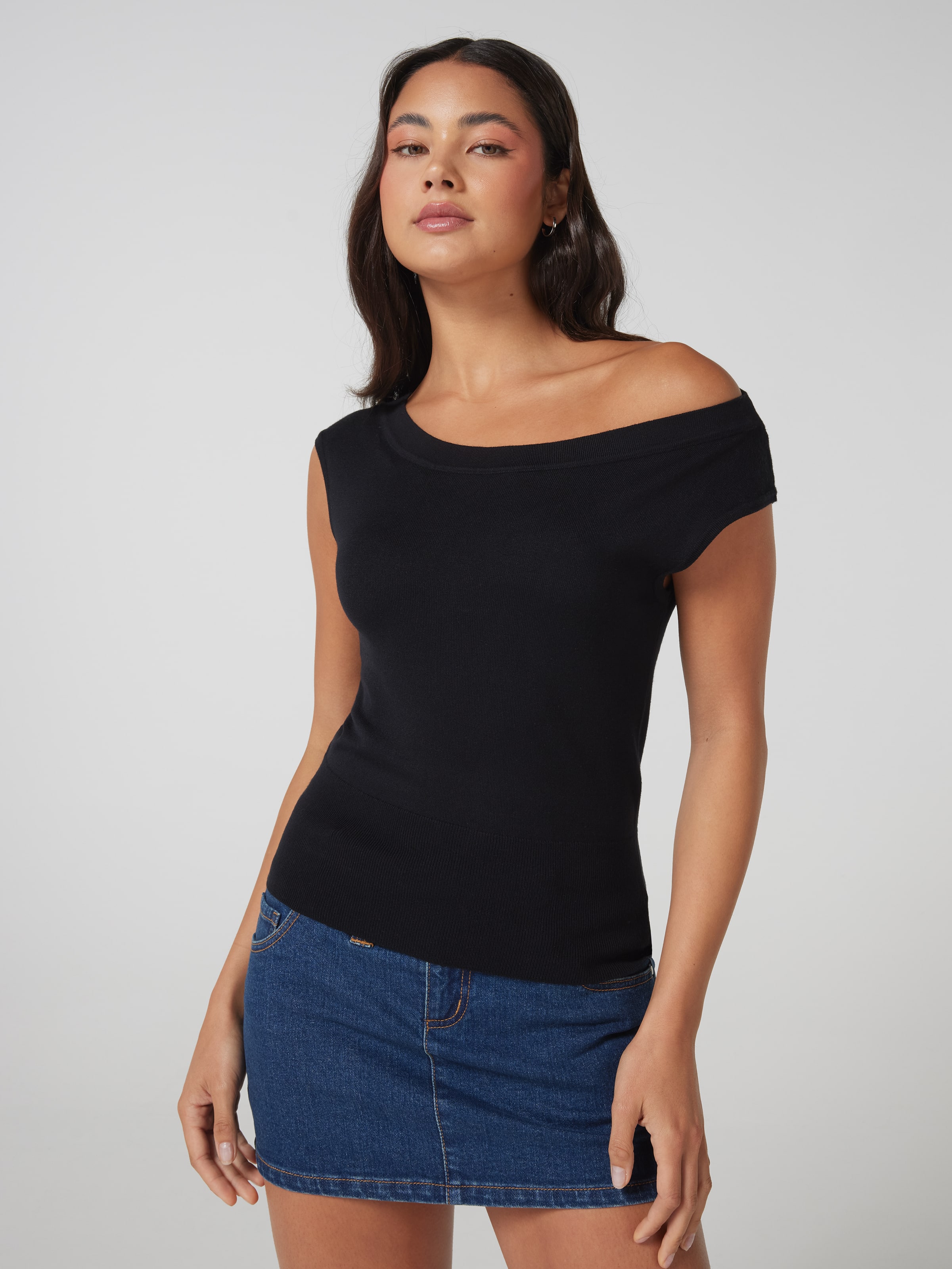 Evie Slouchy Short Sleeve Top