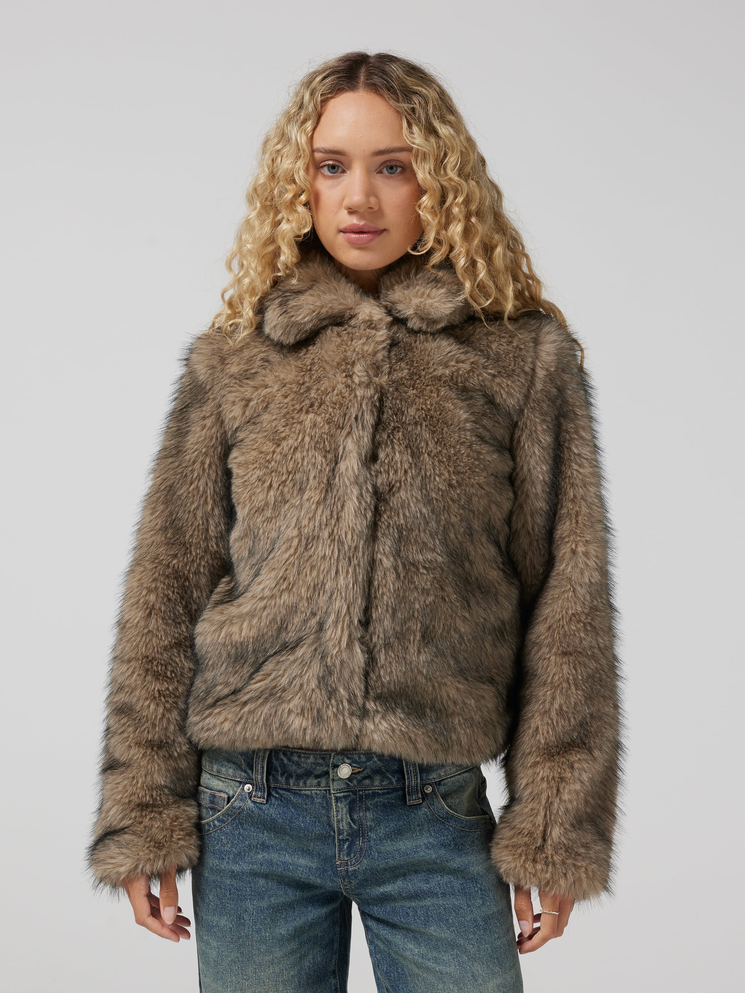 Faux Fur Collared Jacket