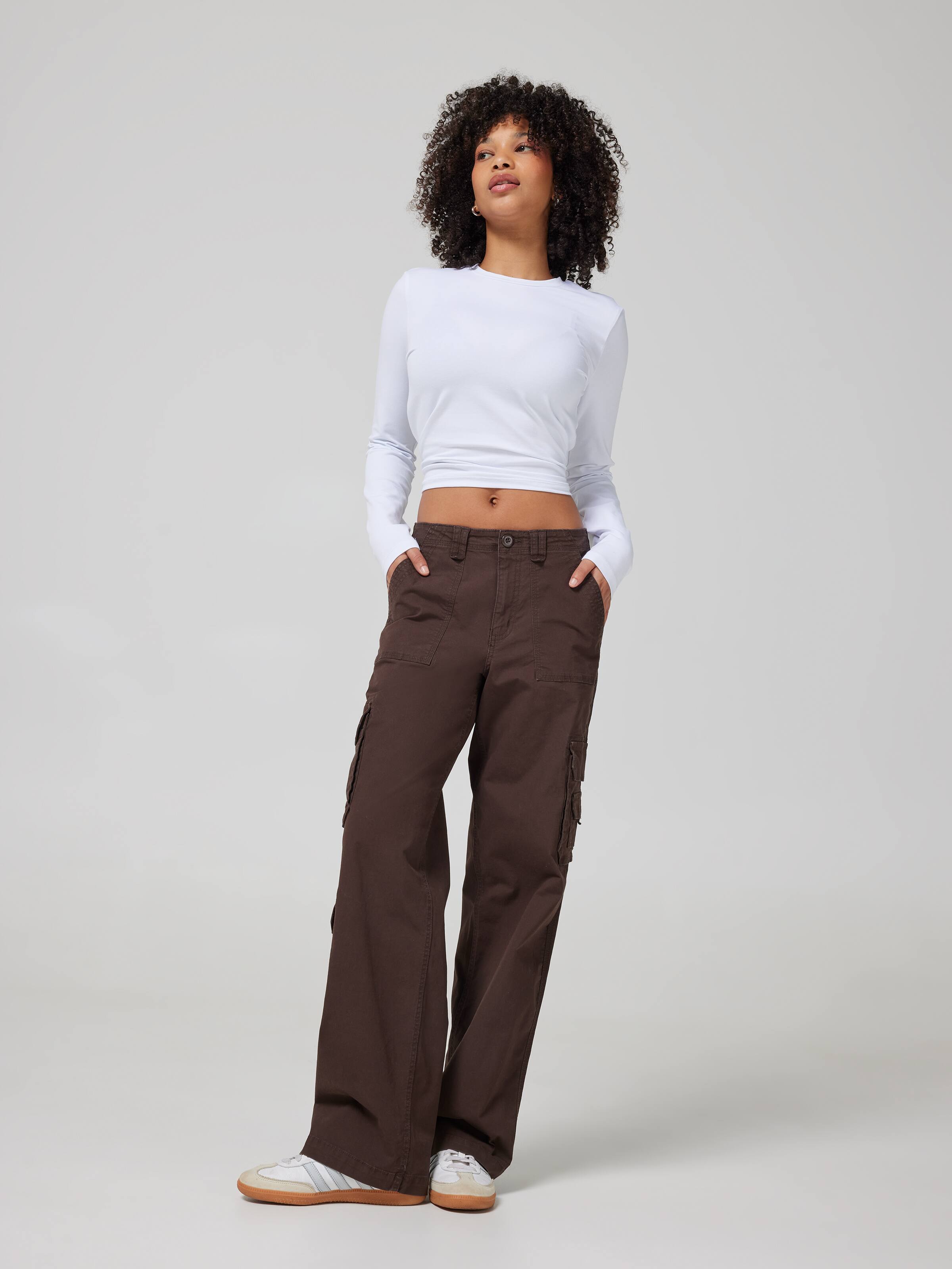 Lyla Comfort Stretch Cargo