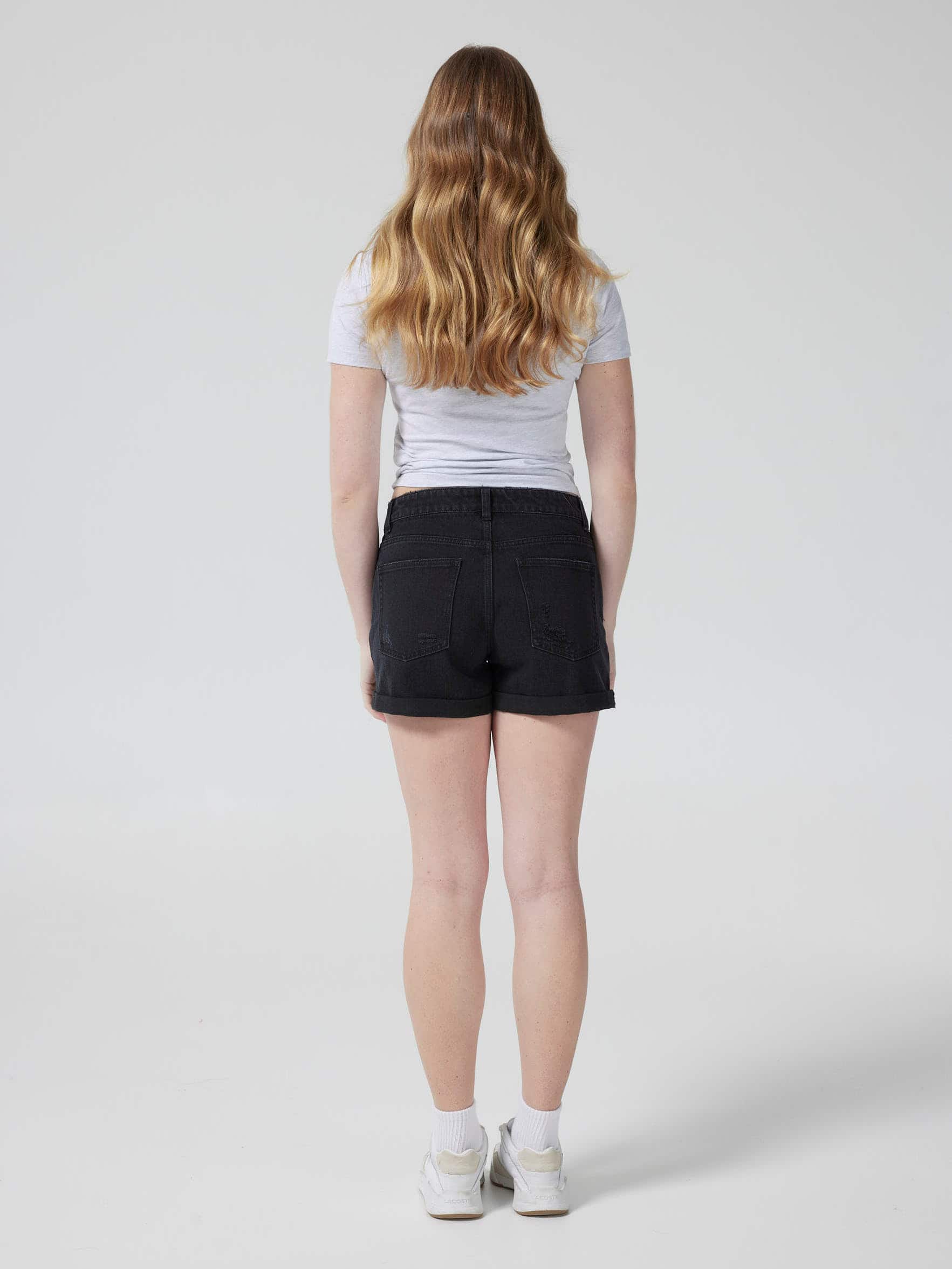 Sammi Boyfriend Short