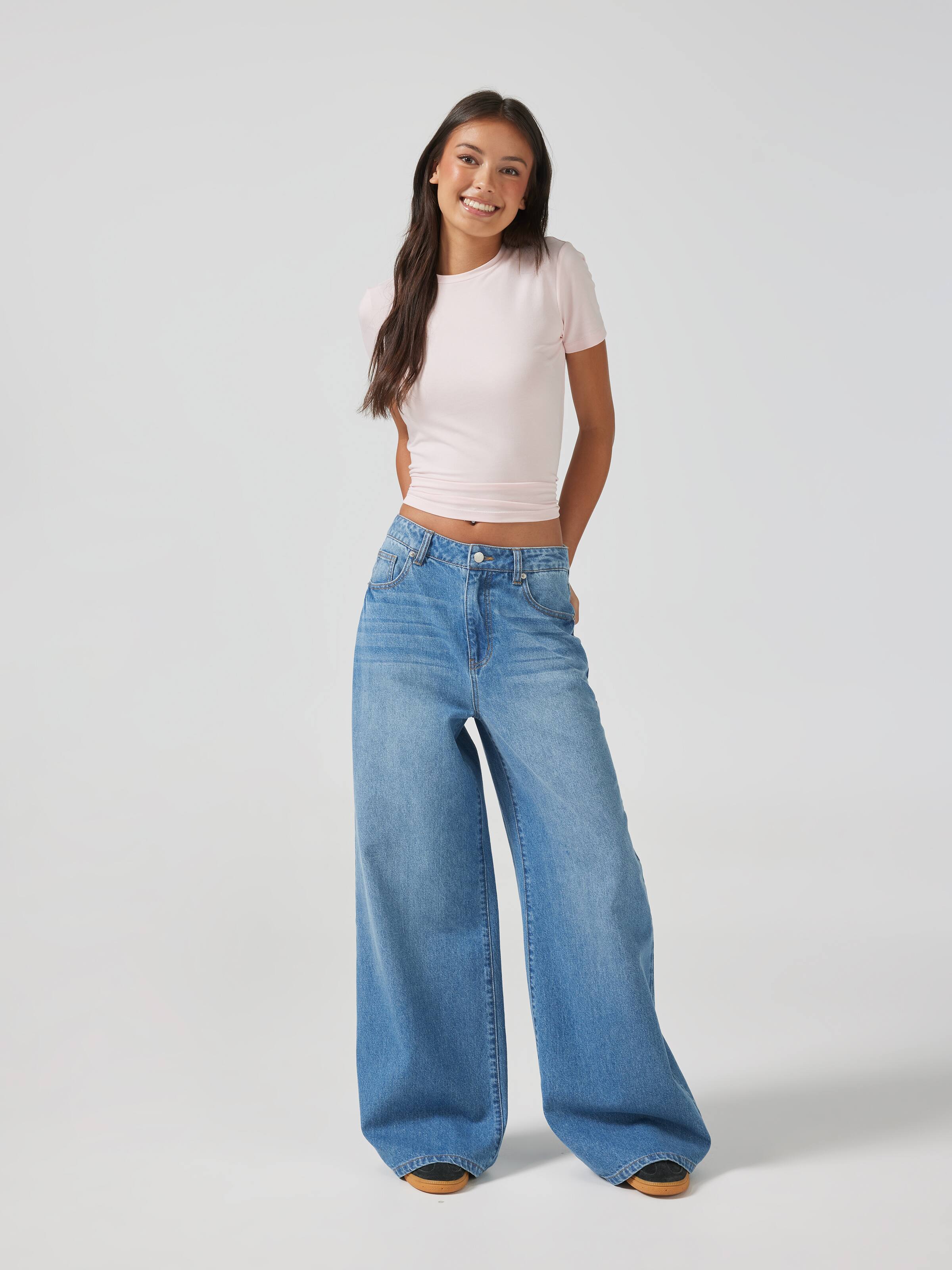 River High Rise Wide Leg Jean
