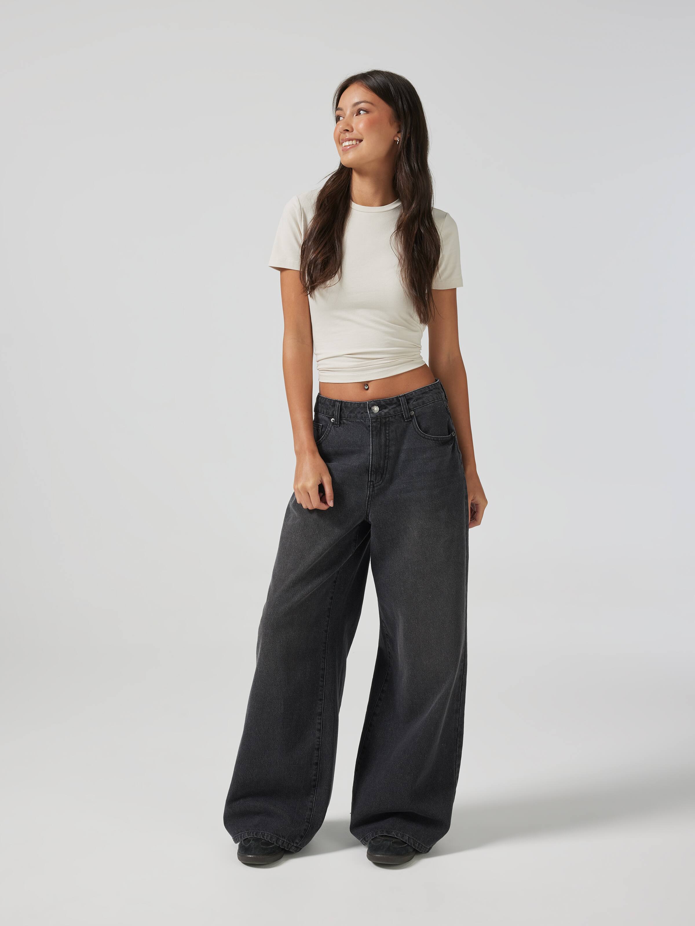 River High Rise Wide Leg Jean