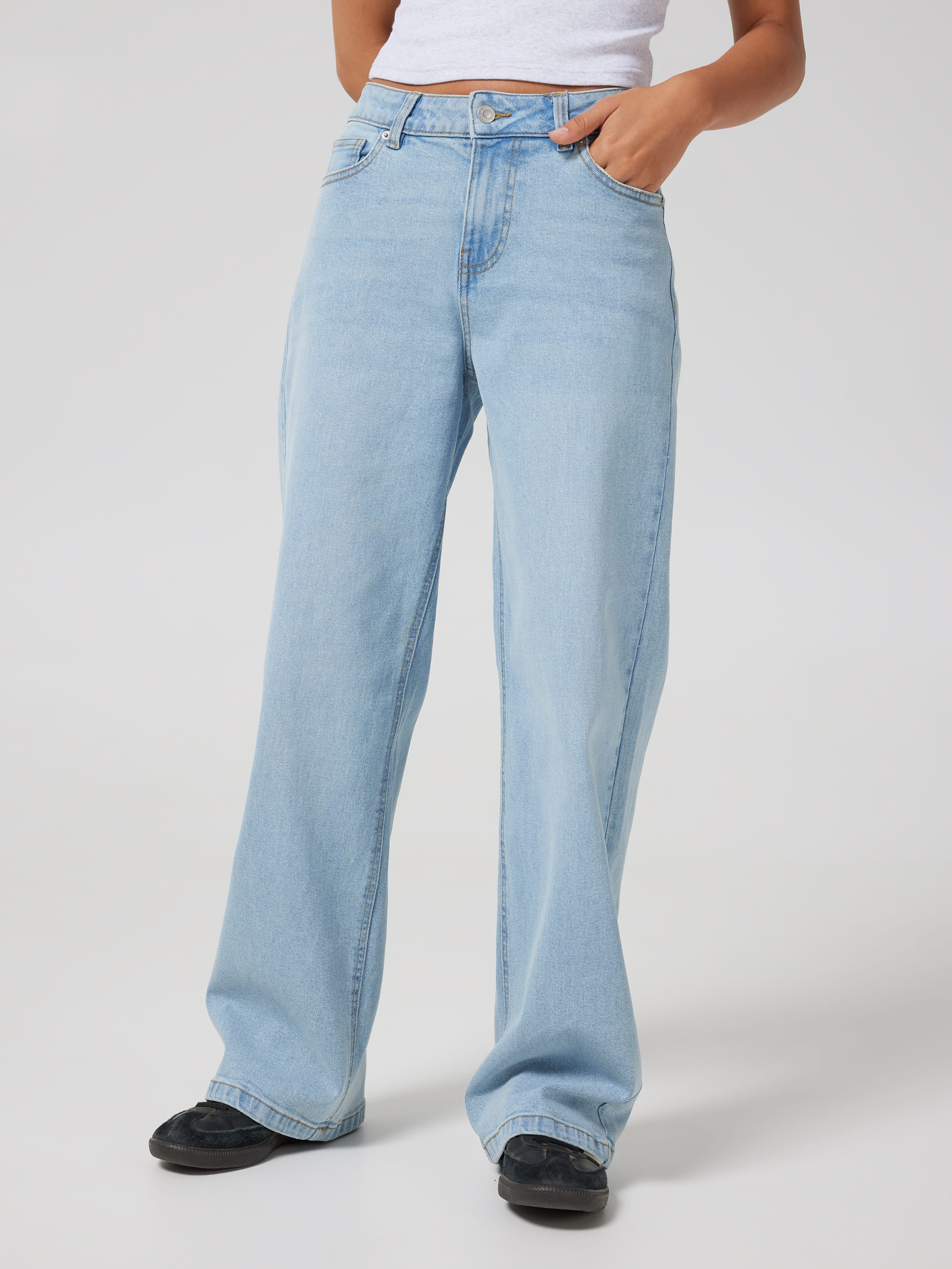 Mandi Stretch Wide Leg Jean