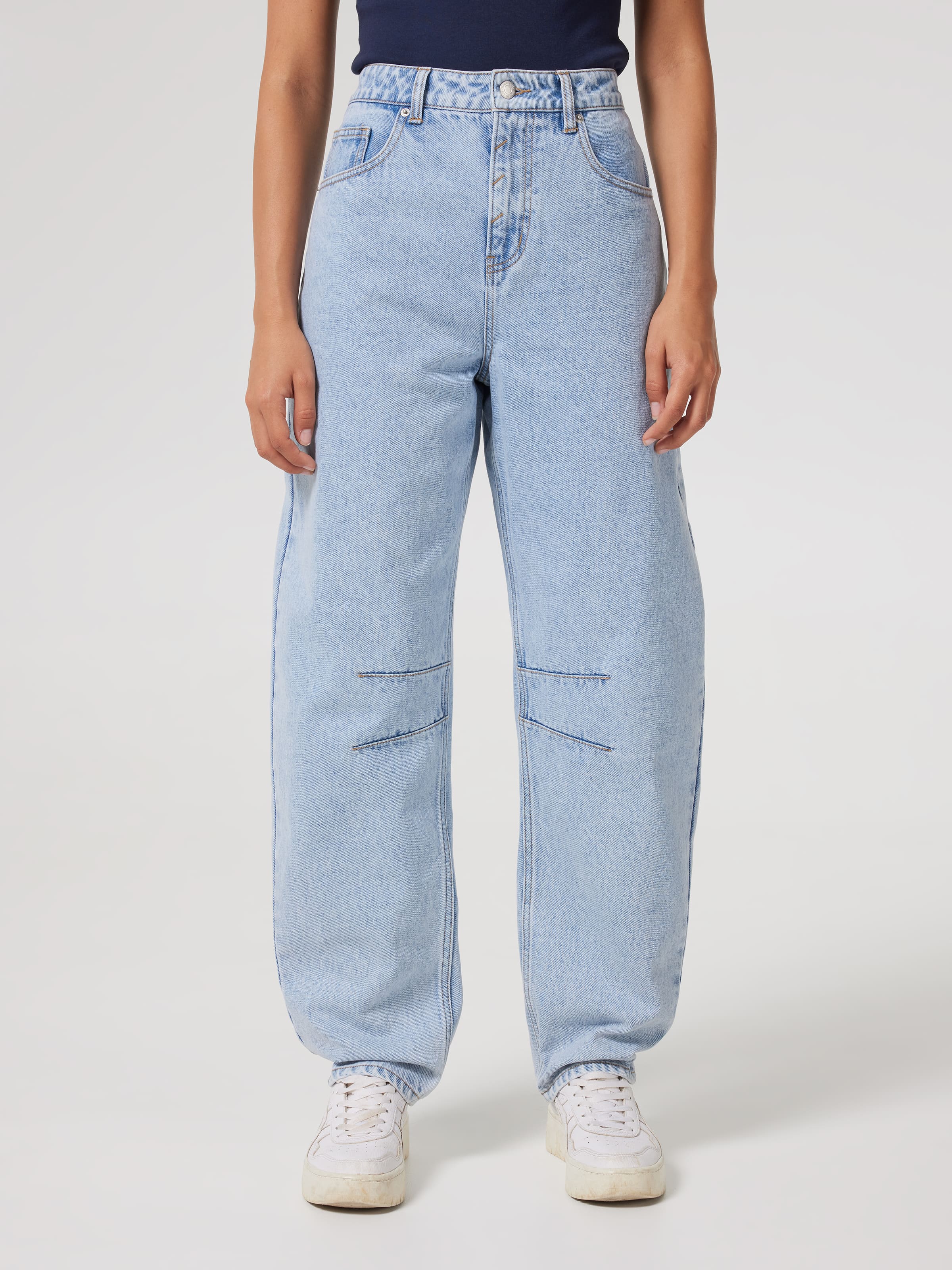 Bridget Barrel Leg Jean