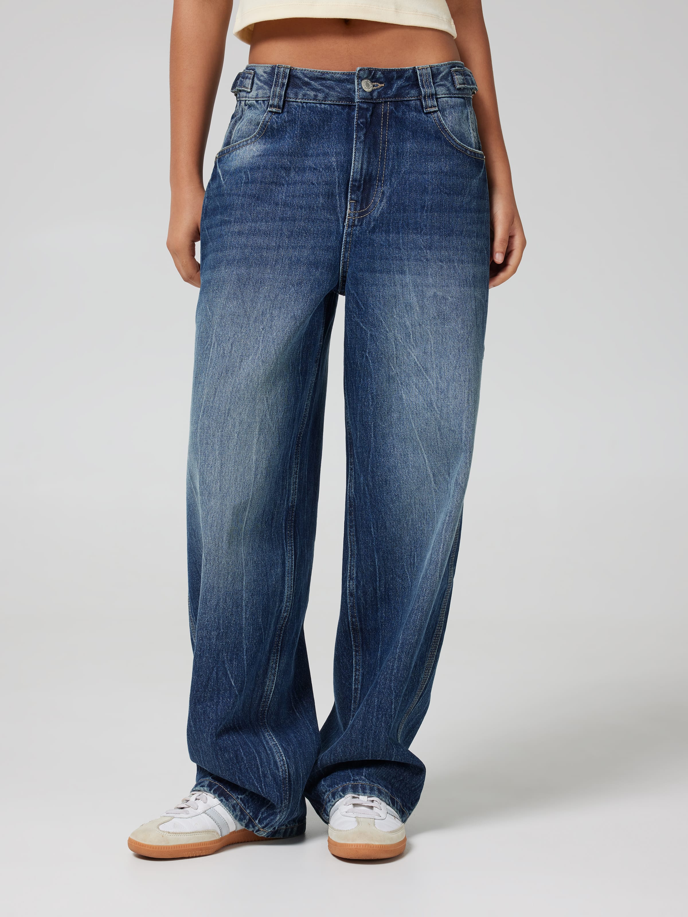 Brooke Baggy Carpenter Jean
