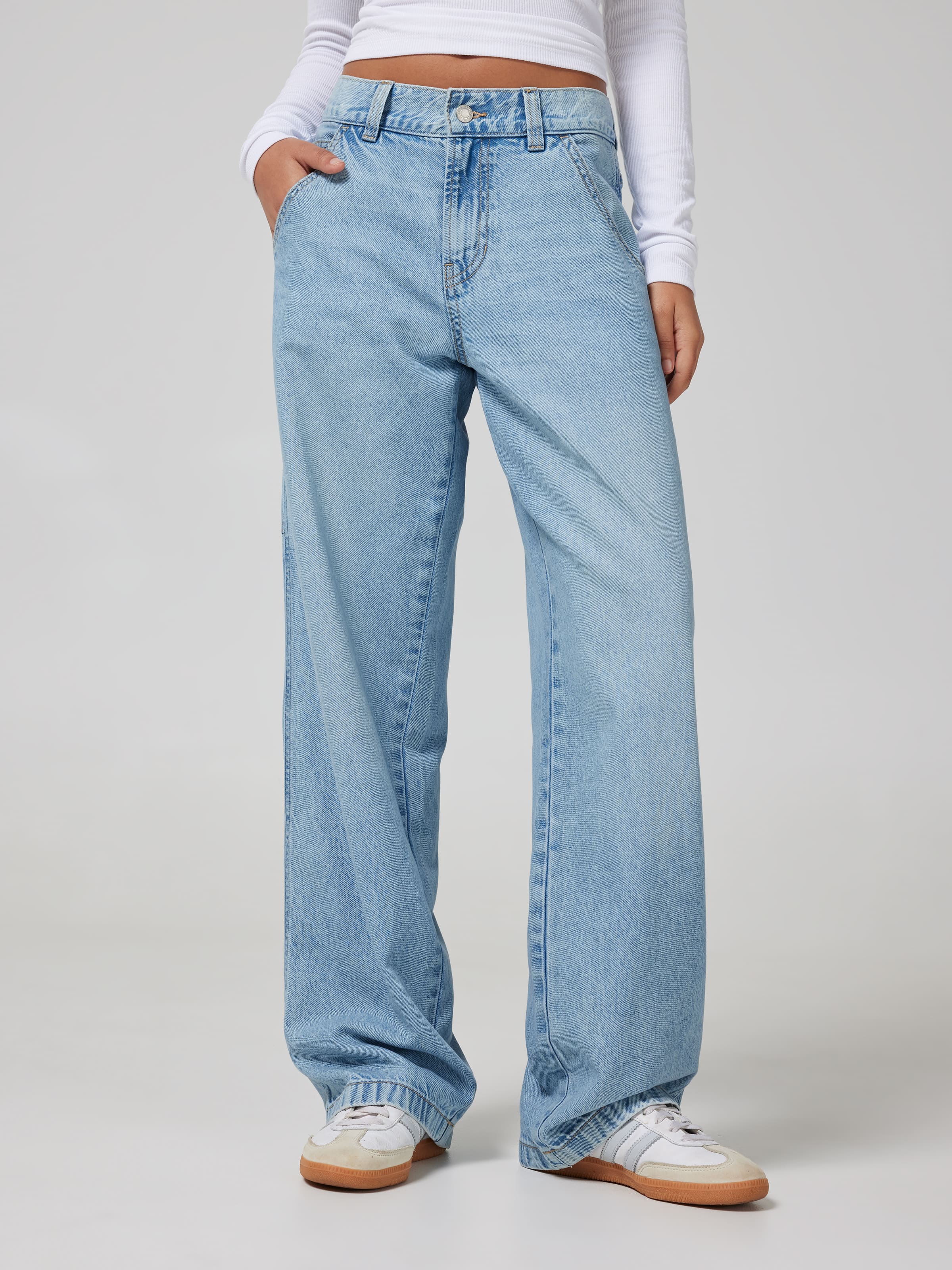 Elly Elastic Waist Jean