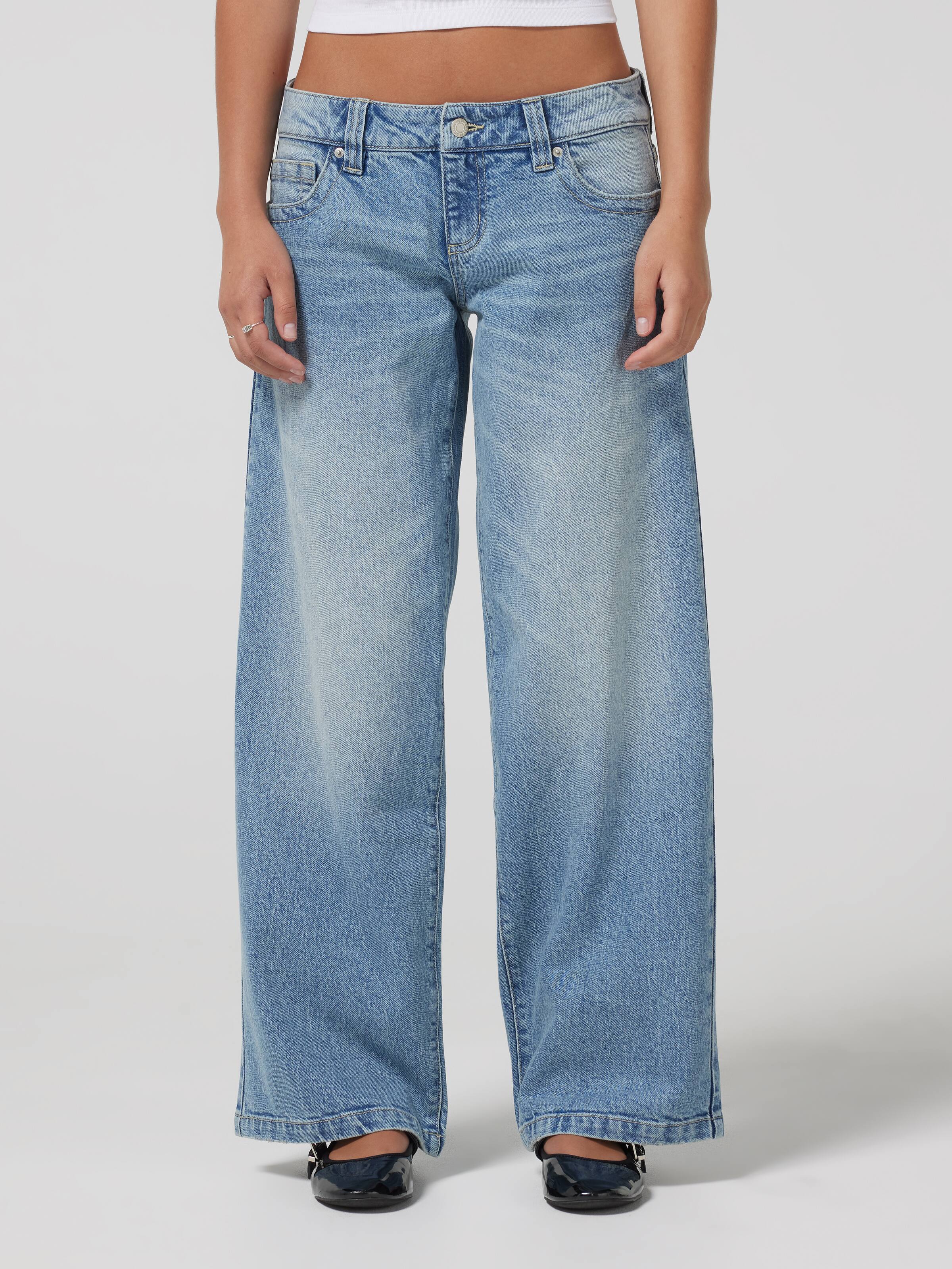 Avril Ultra Low Baggy Jean