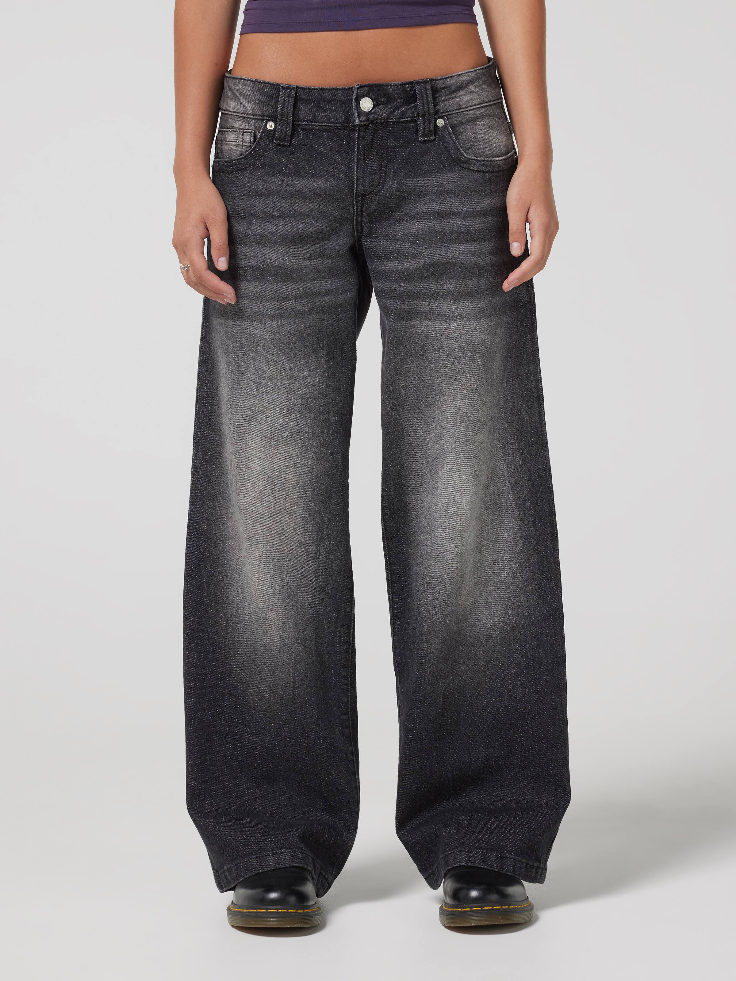 Avril Ultra Low Baggy Jean