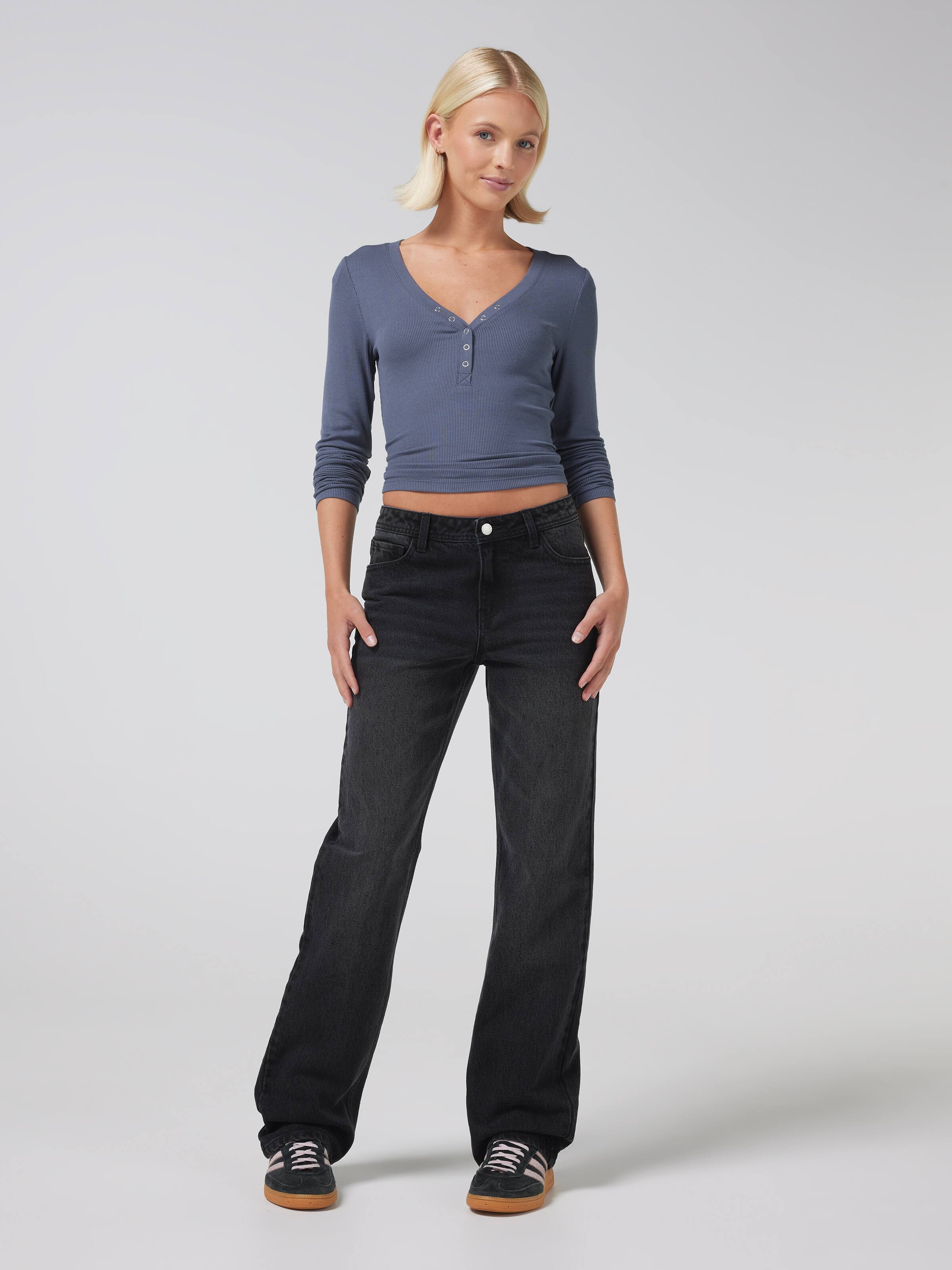 Dani Mid Rise Straight Stretch Jean