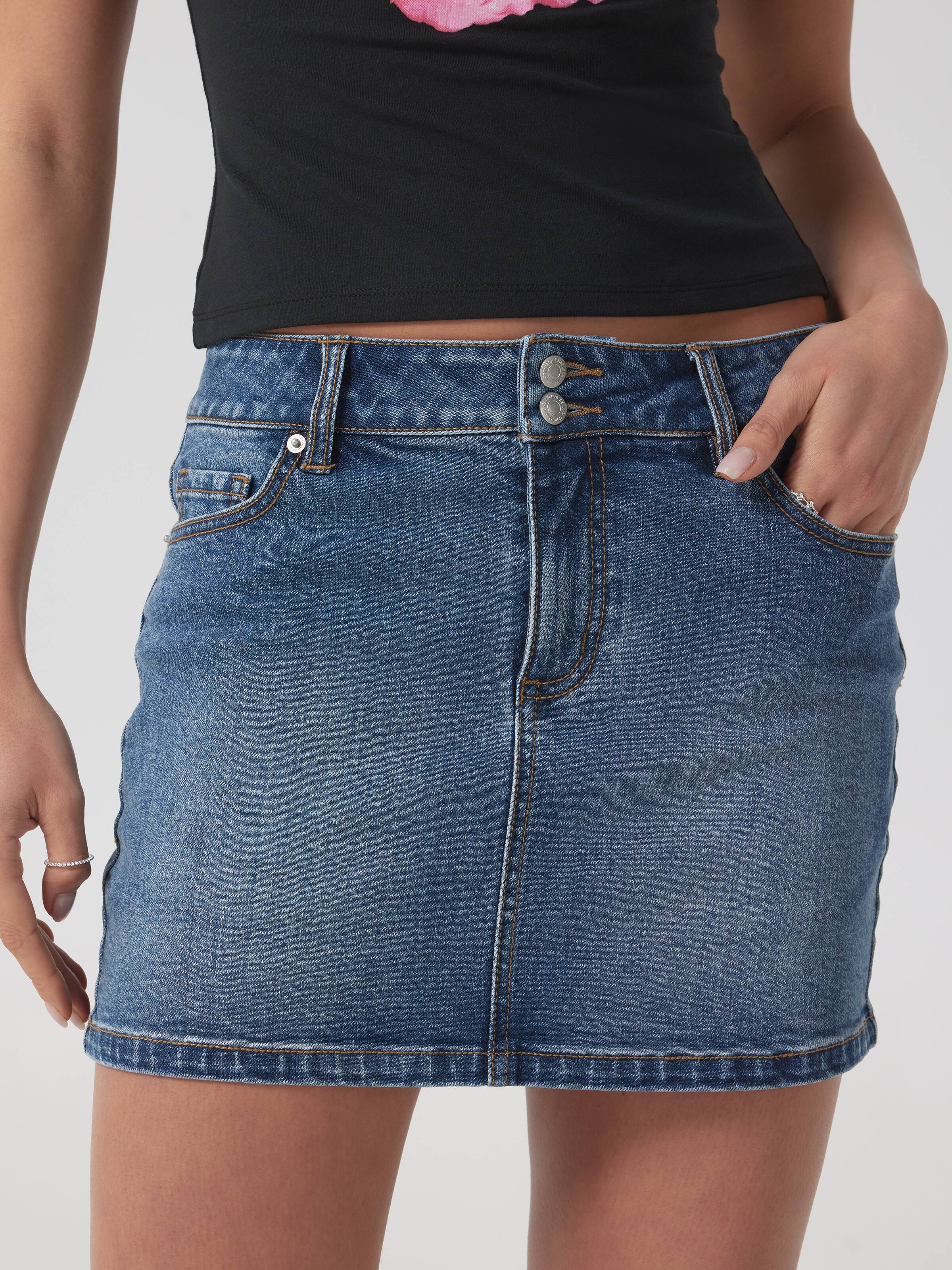 Amber Low Rise Mini Skirt