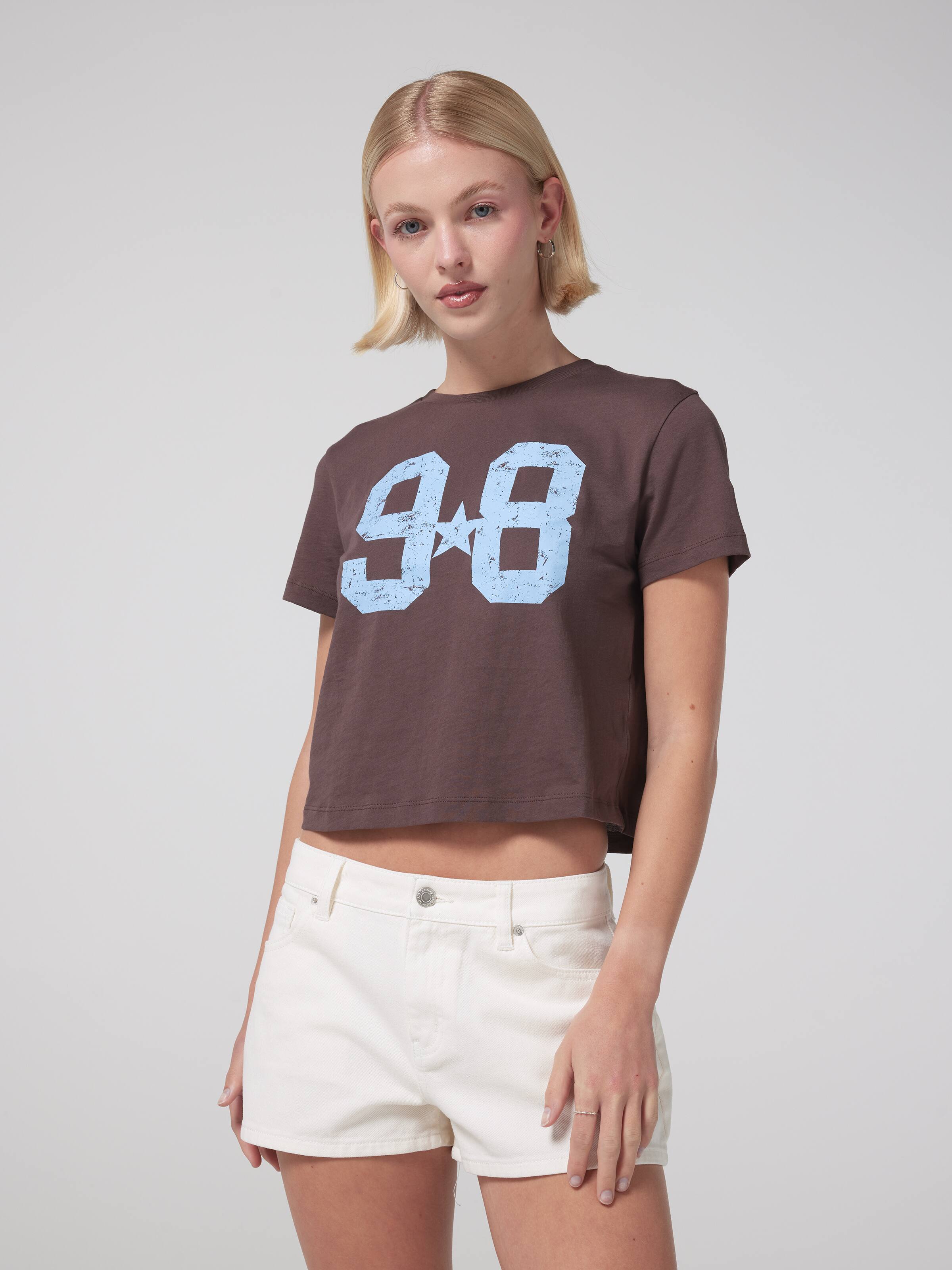 Lara Low Rise Short