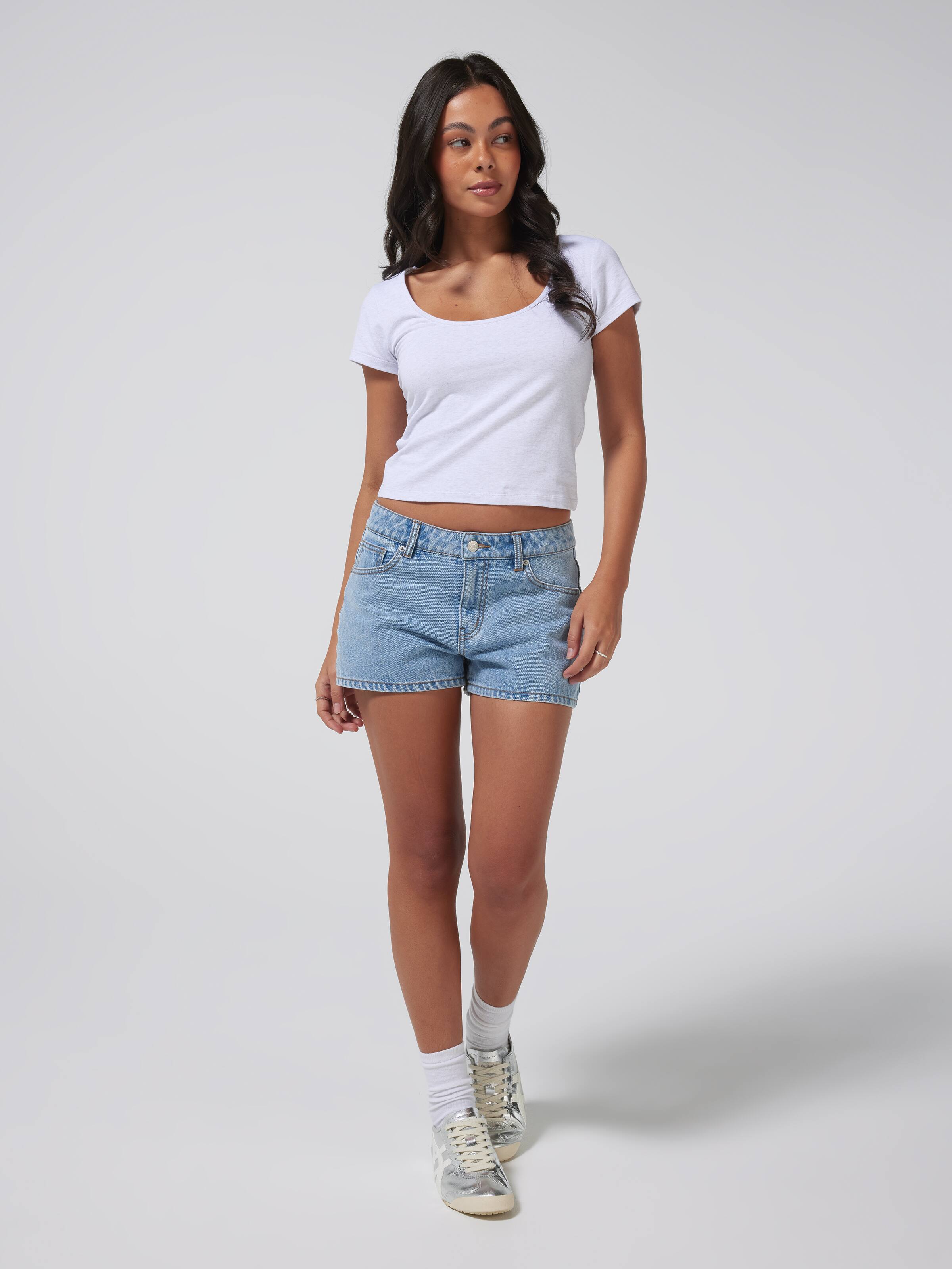Lara Low Rise Short