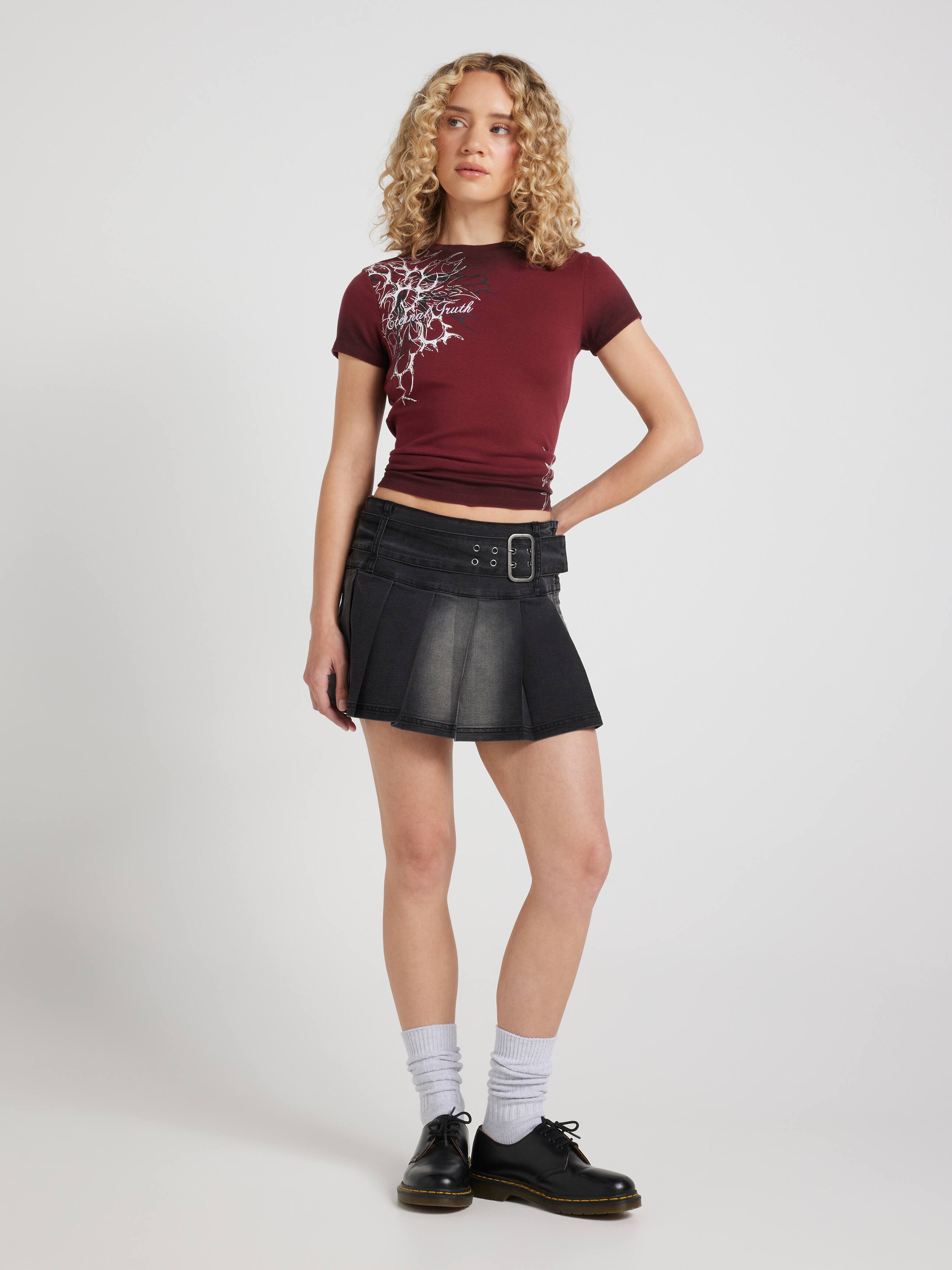 Roxie Pleat Skort