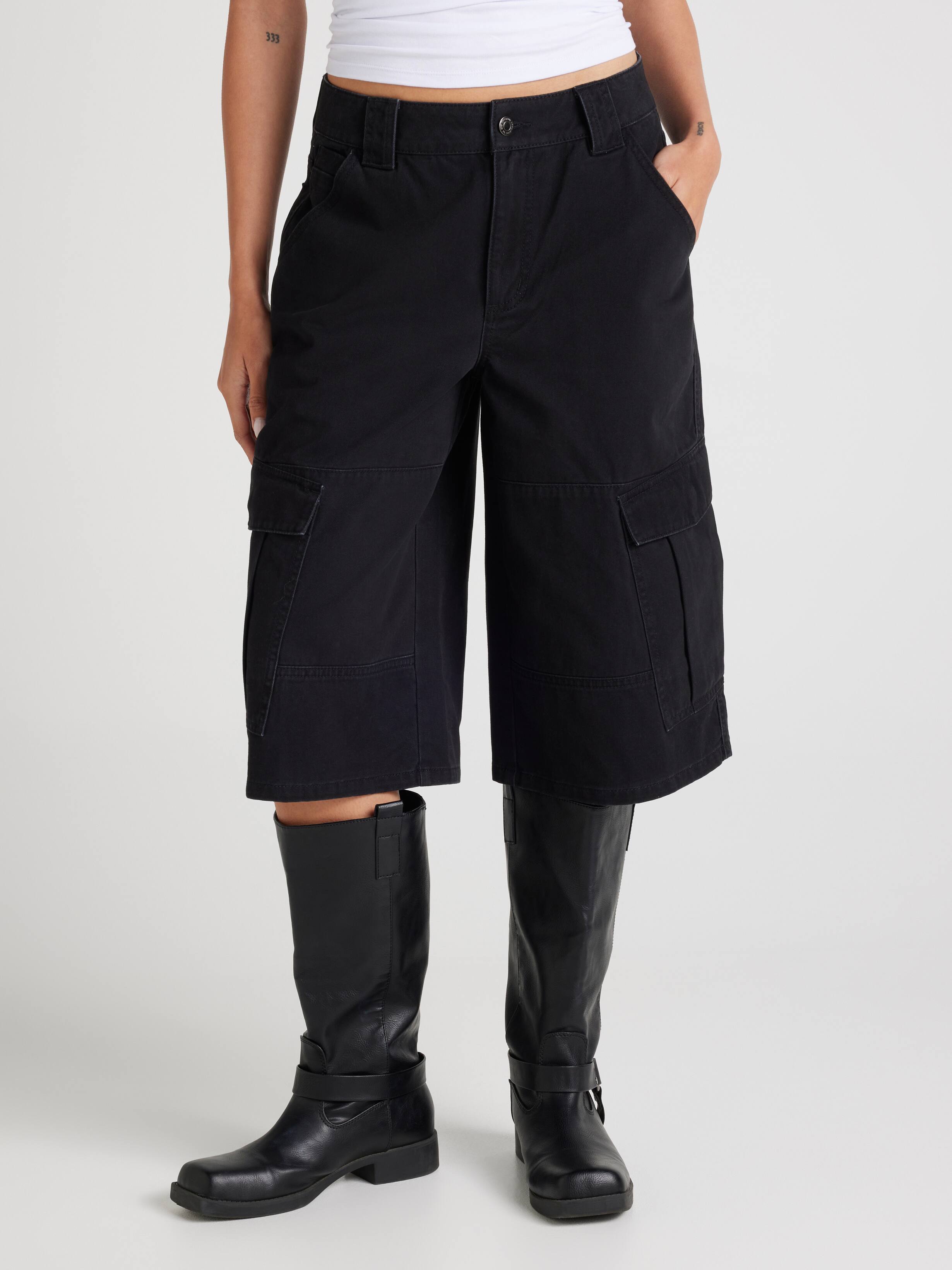 Scout Mid Rise Cargo Short