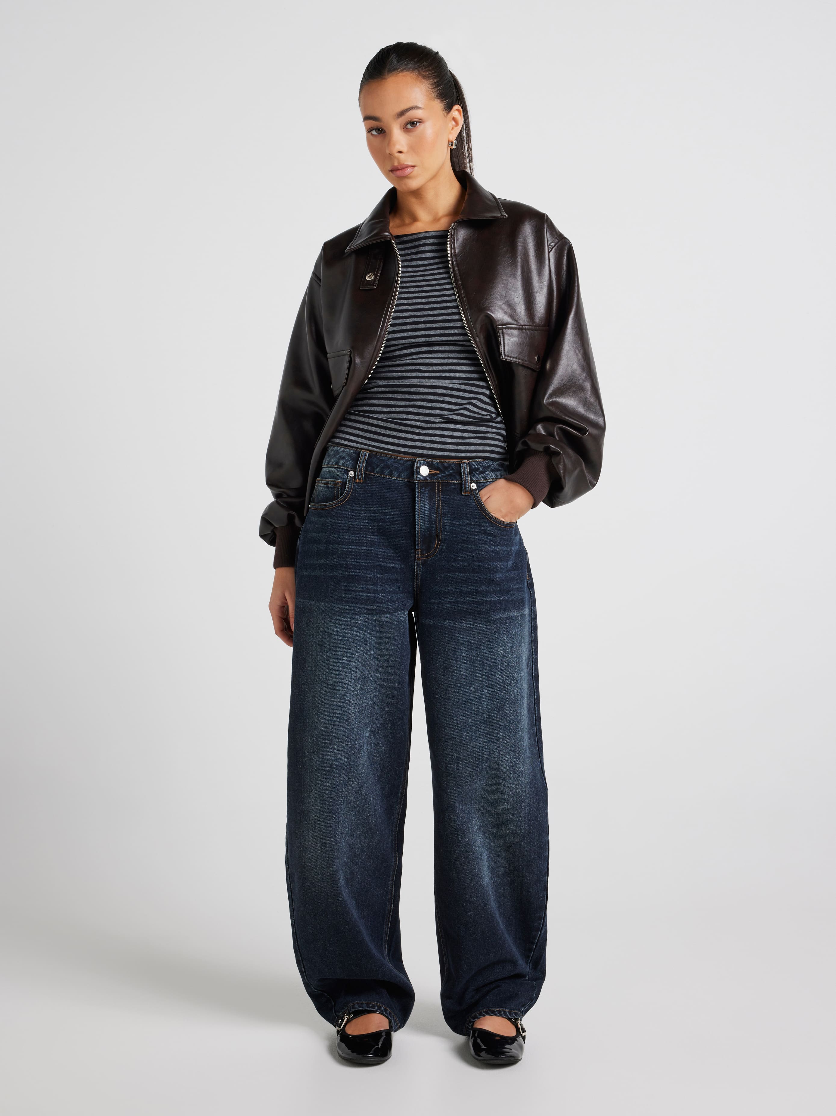 Tatum Mid Rise Barrel Jean