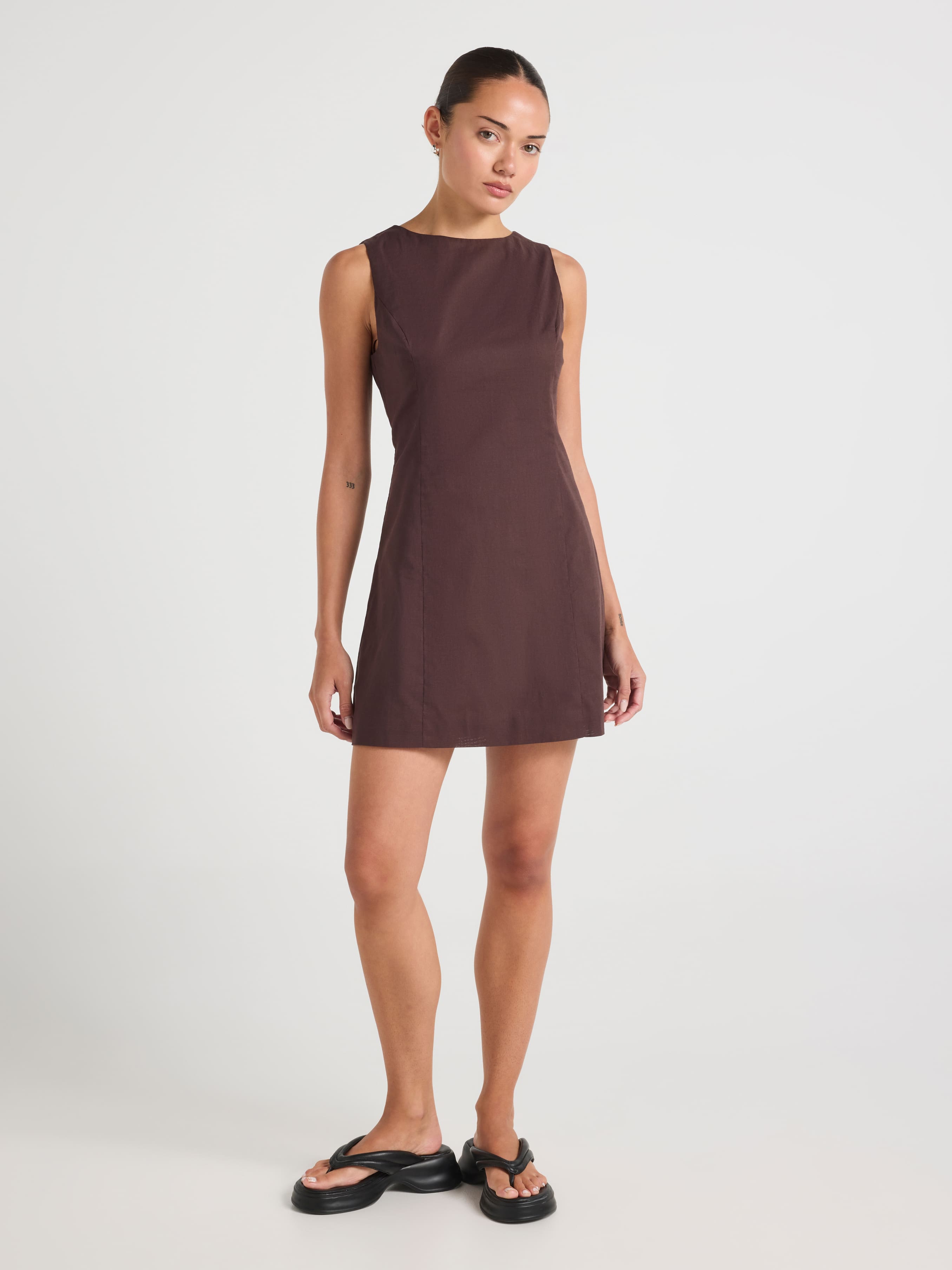 Stella Sleeveless Shift Dress
