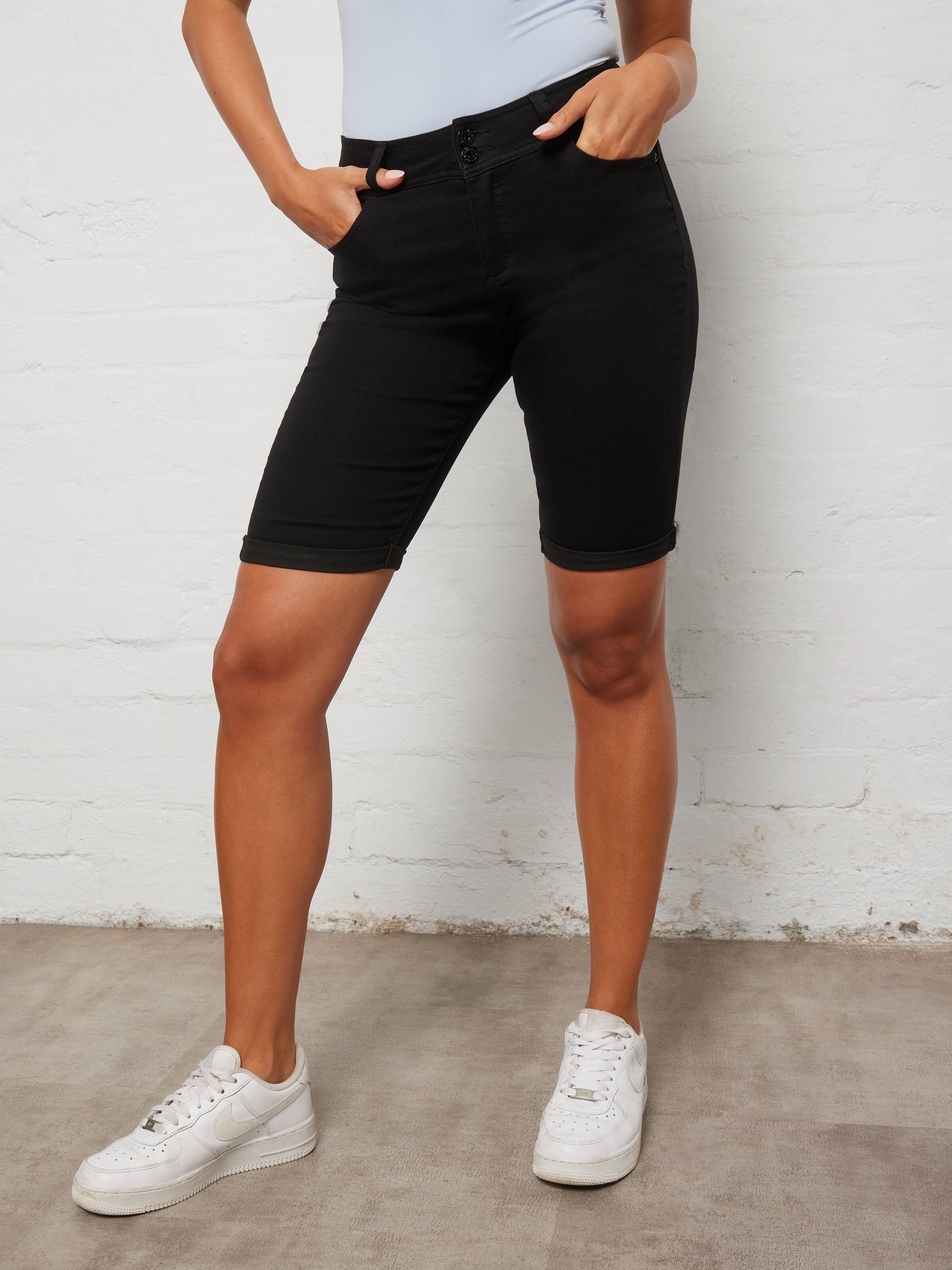 Chloe Bermuda Short