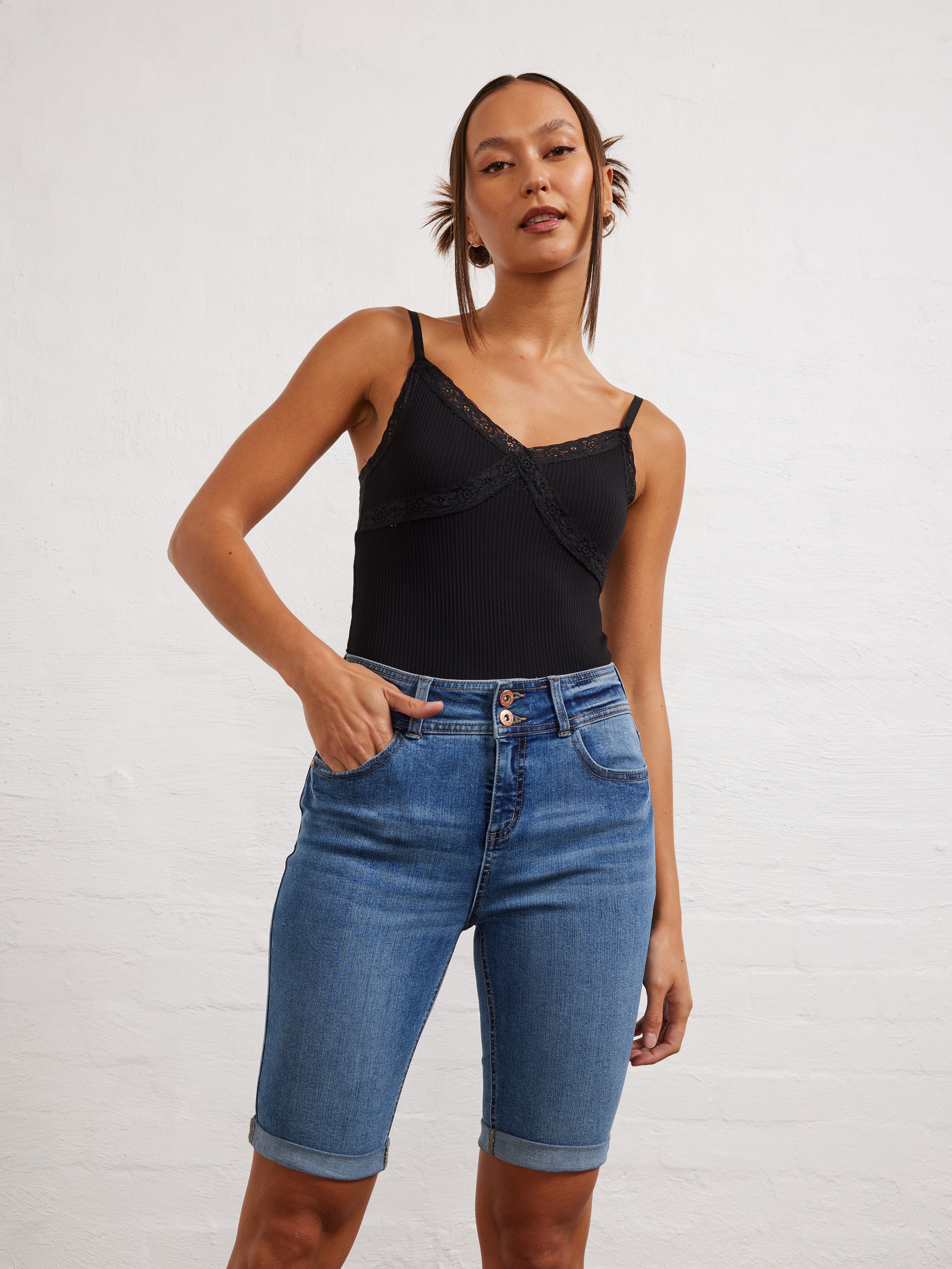 Chloe Bermuda Short