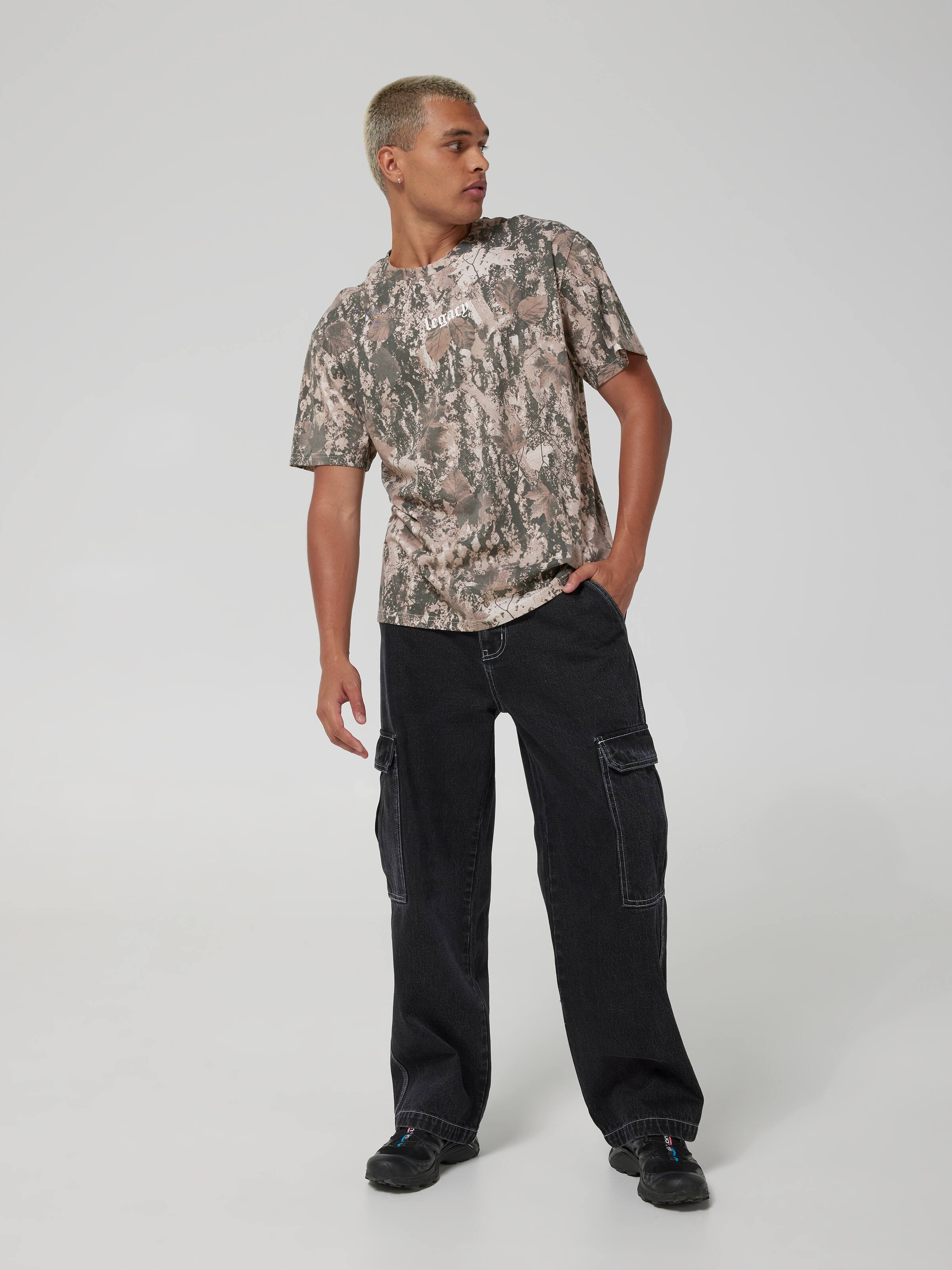 Camo Relax Short Sleeve Tee