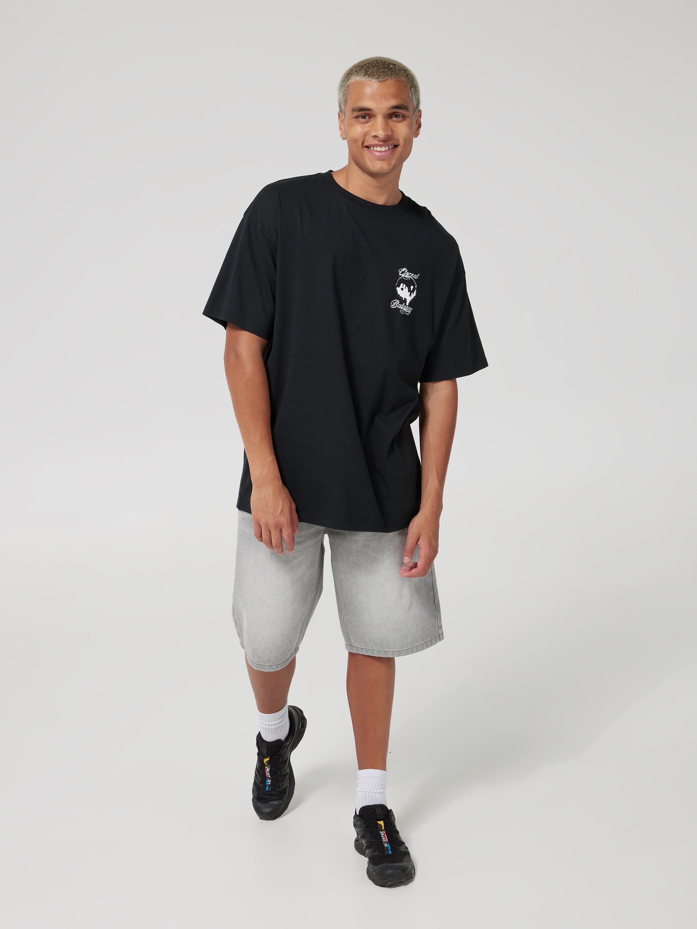 Trippy Yin Yang Oversized Tee