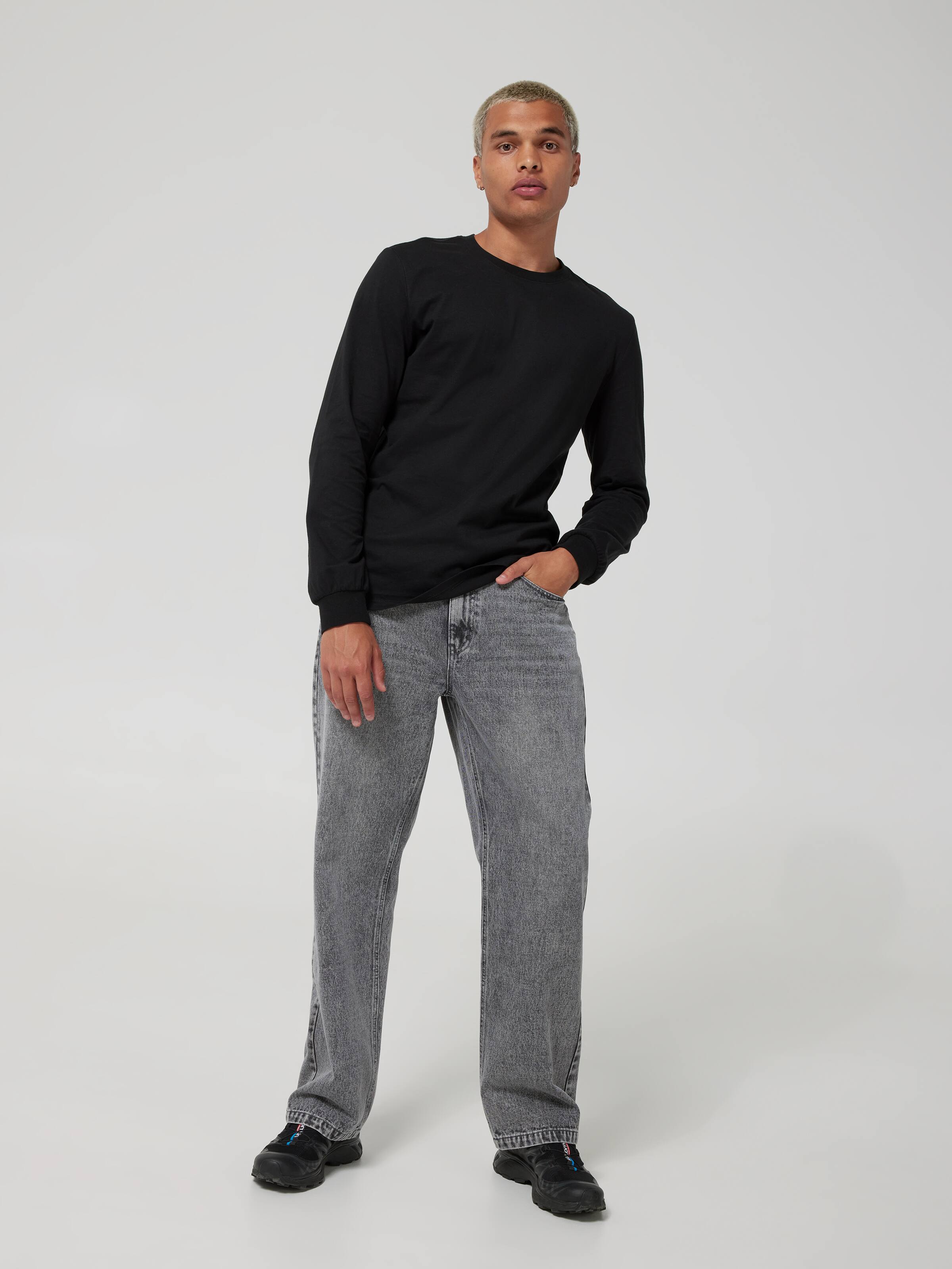 Basic Long Sleeve Tee