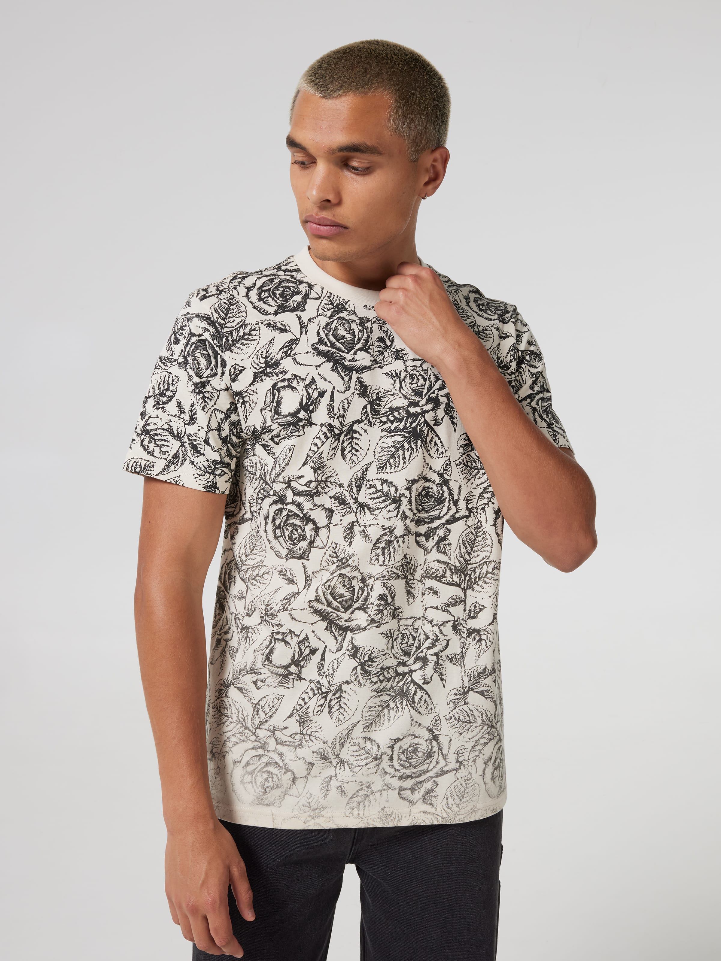 Rose Fade Short Sleeve Tee