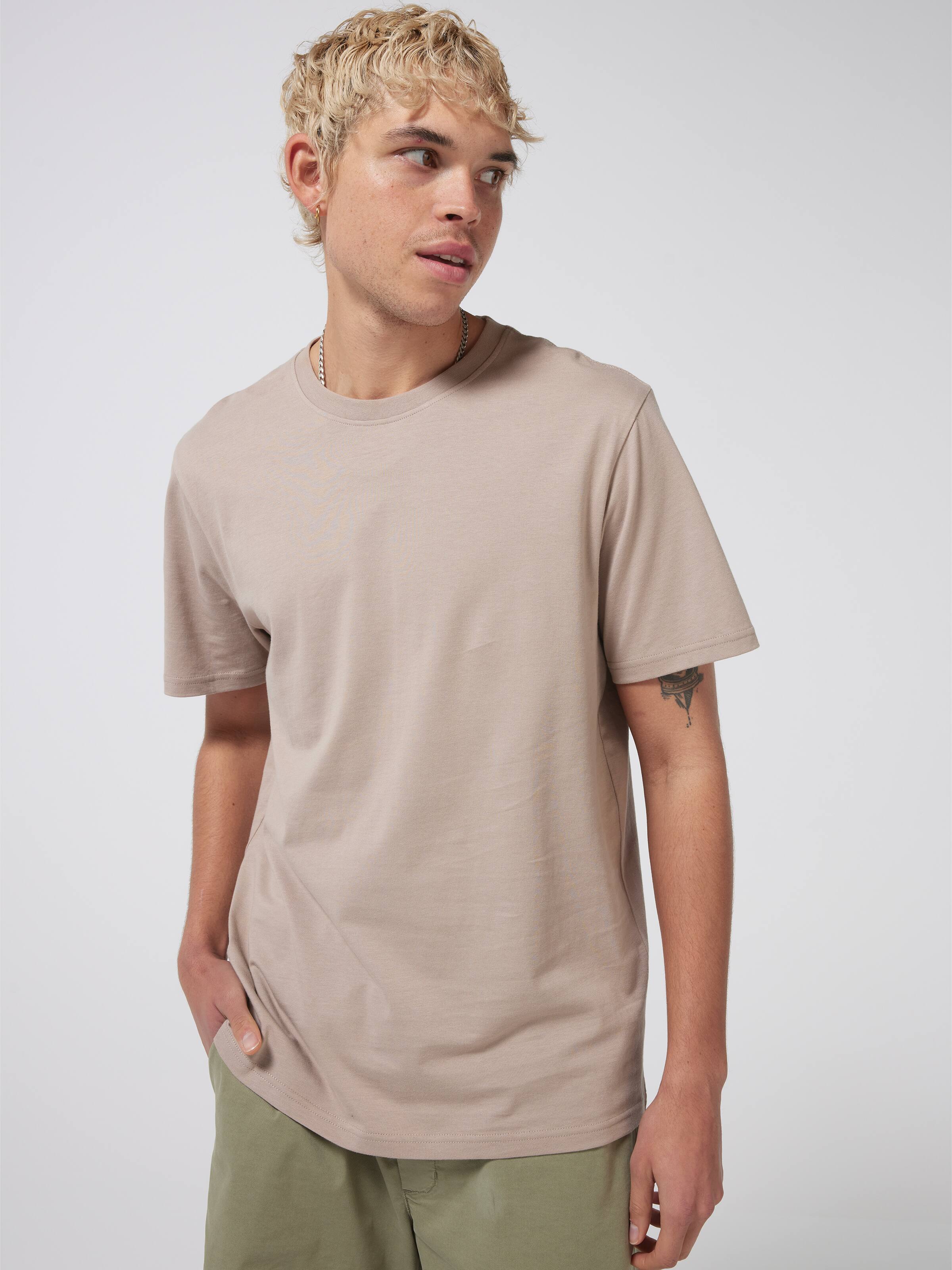 Premium Classic Basic Tee